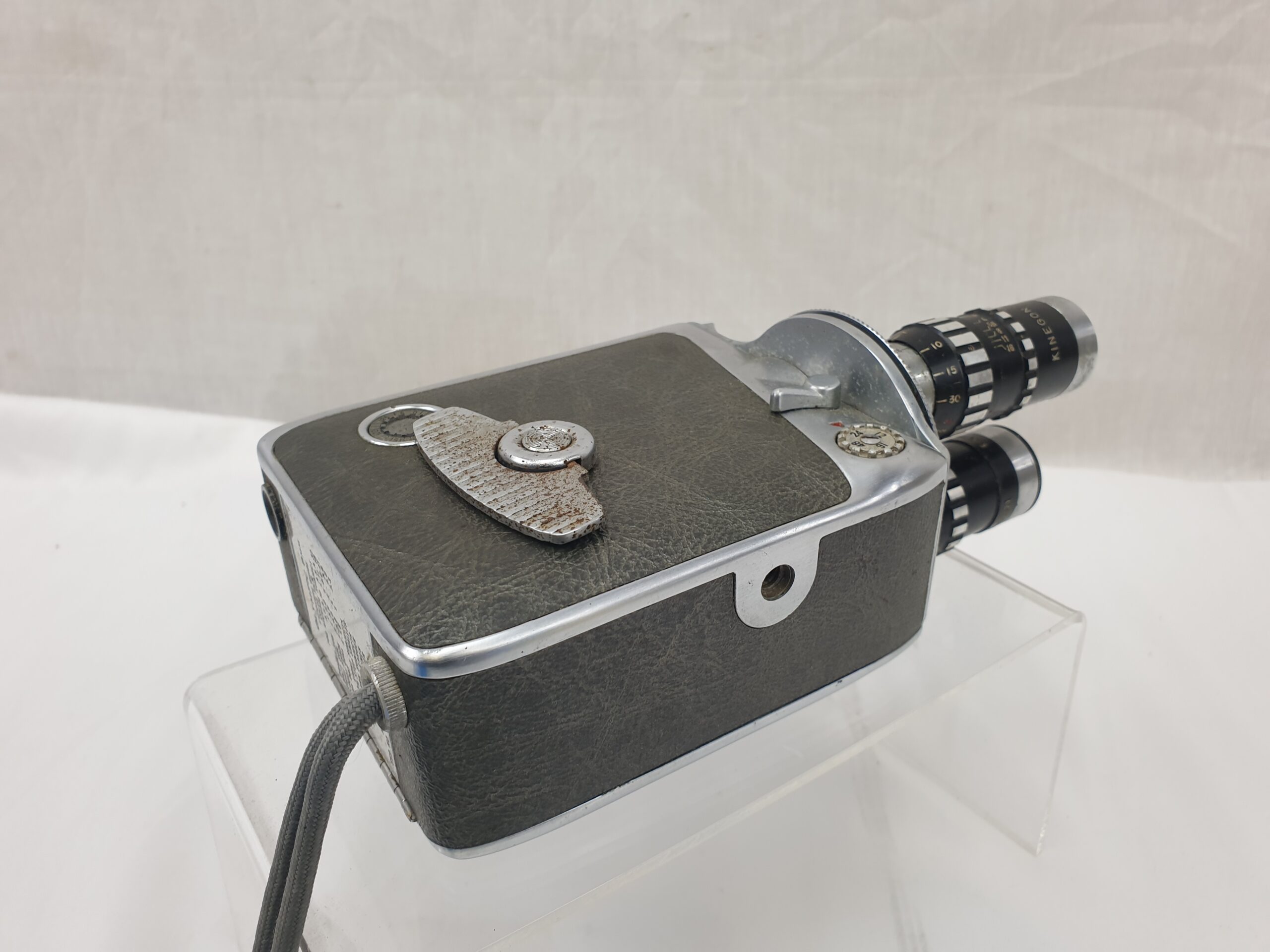 Keystone Olympic Turret Model K-38 8mm Roll Film Camera With 3 Lenses - Image 7