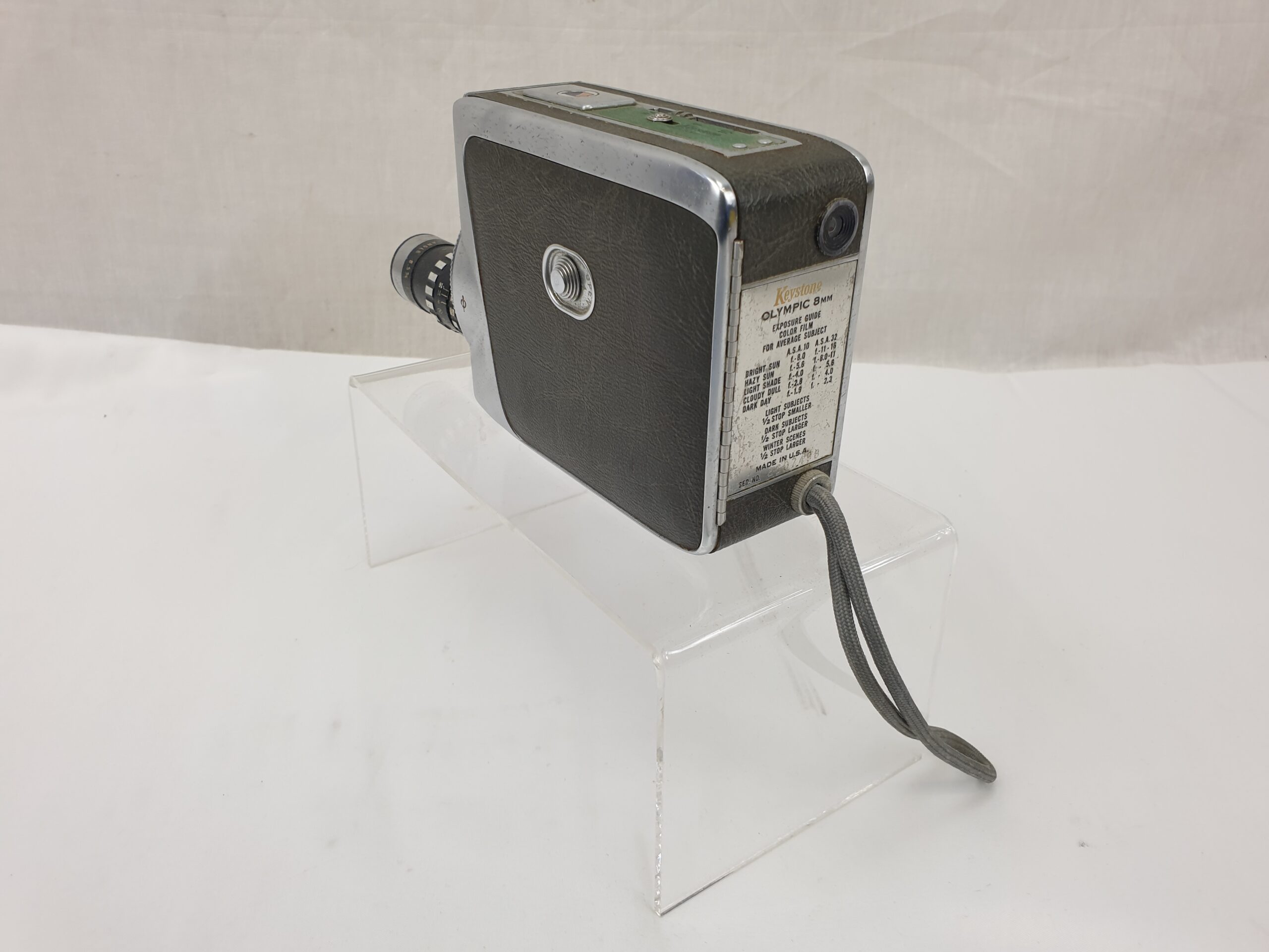 Keystone Olympic Turret Model K-38 8mm Roll Film Camera With 3 Lenses - Image 5