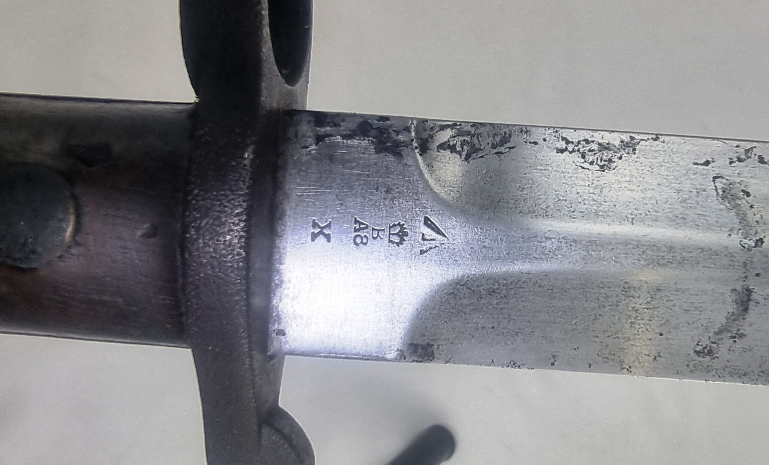Original Lee Metford 1888 Bayonet and Scabbard - Image 4