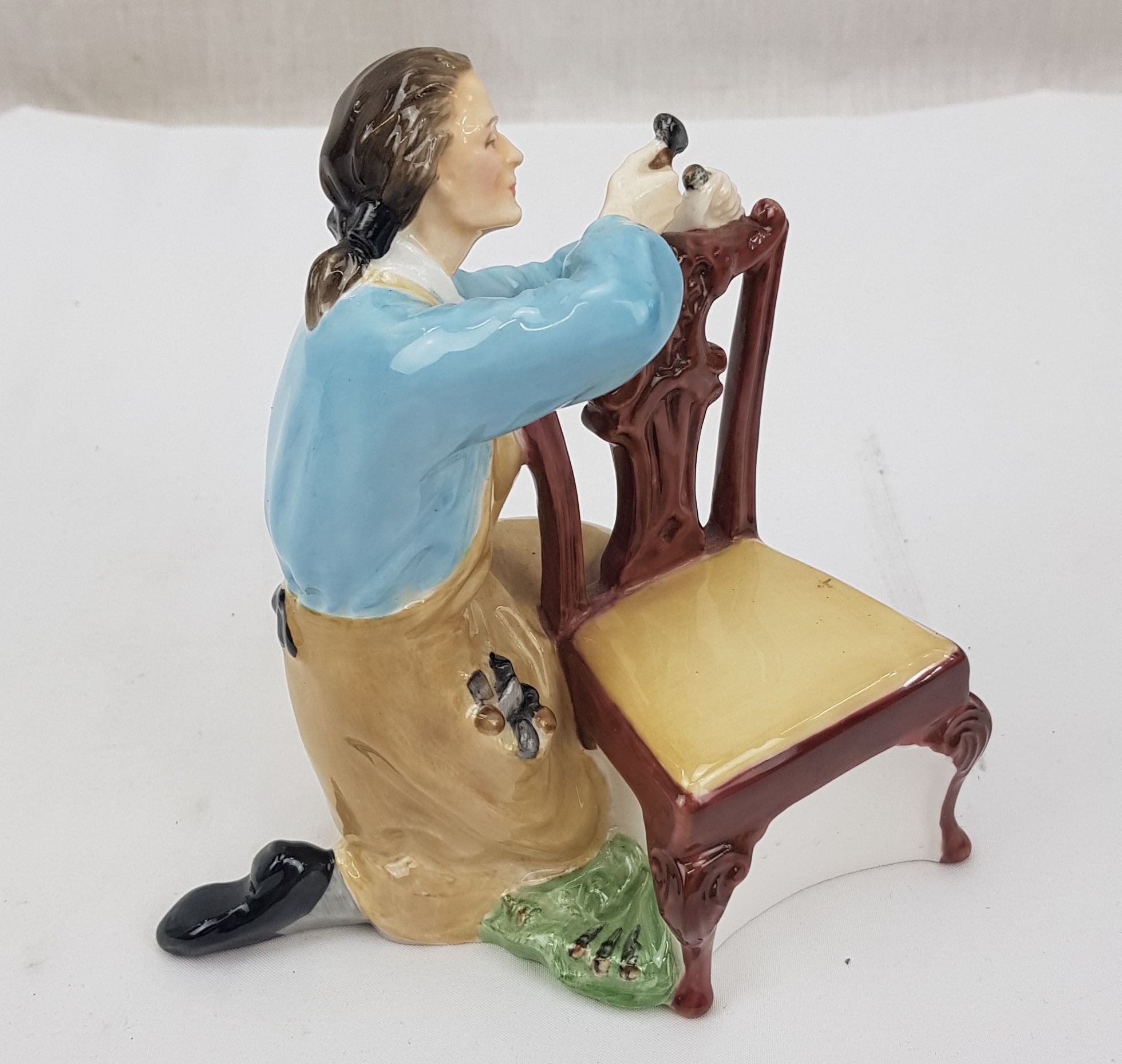 Royal Doulton 1960 HN 2284 The Craftsman Figurine - Image 3