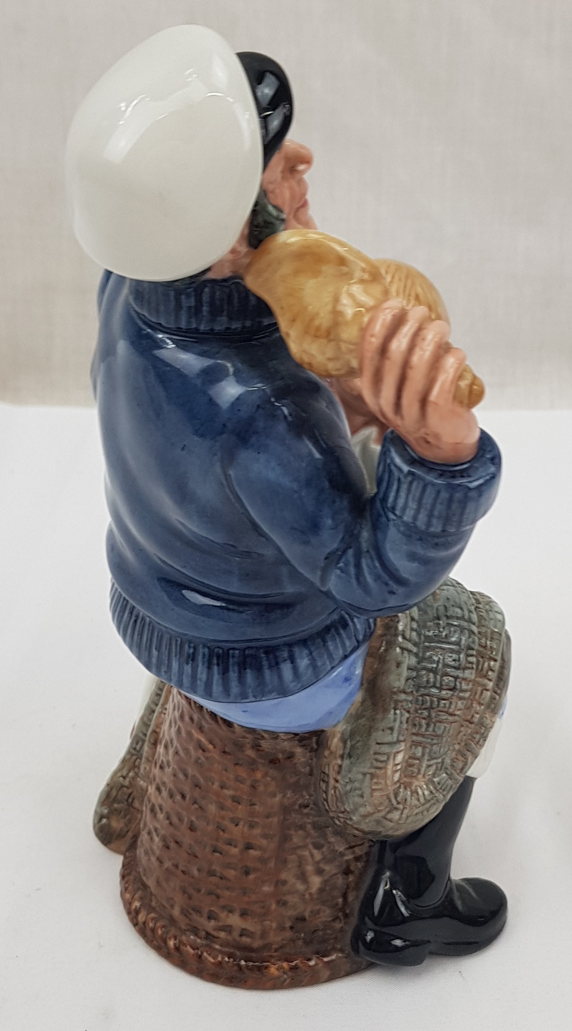 Royal Doulton 1982 HN 2729 Song Of The Sea Figurine - Image 3