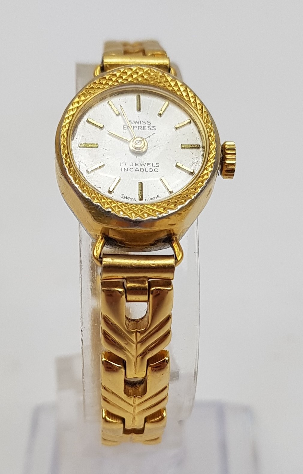 Vintage Ladies Gold Plated Swiss Empress 17 Jewel Manual Wind Ladies Watch - Image 2
