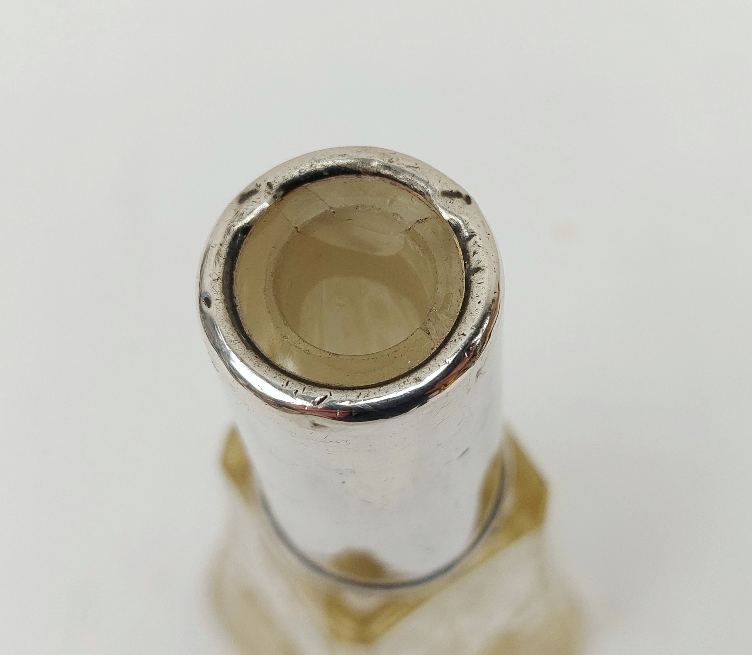 Birmingham 1910 Silver Topped Perfume Bottle - Image 6
