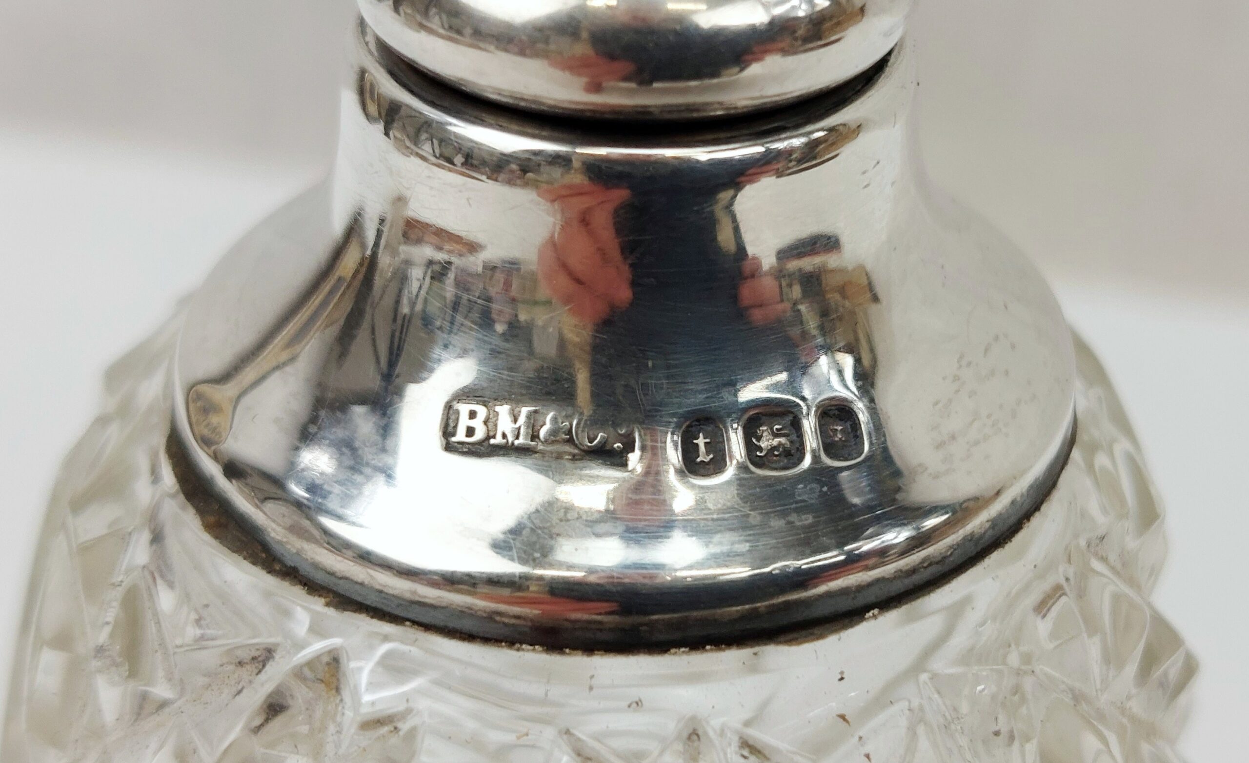 Birmingham 1932 Silver Topped Perfume Atomiser - Image 3