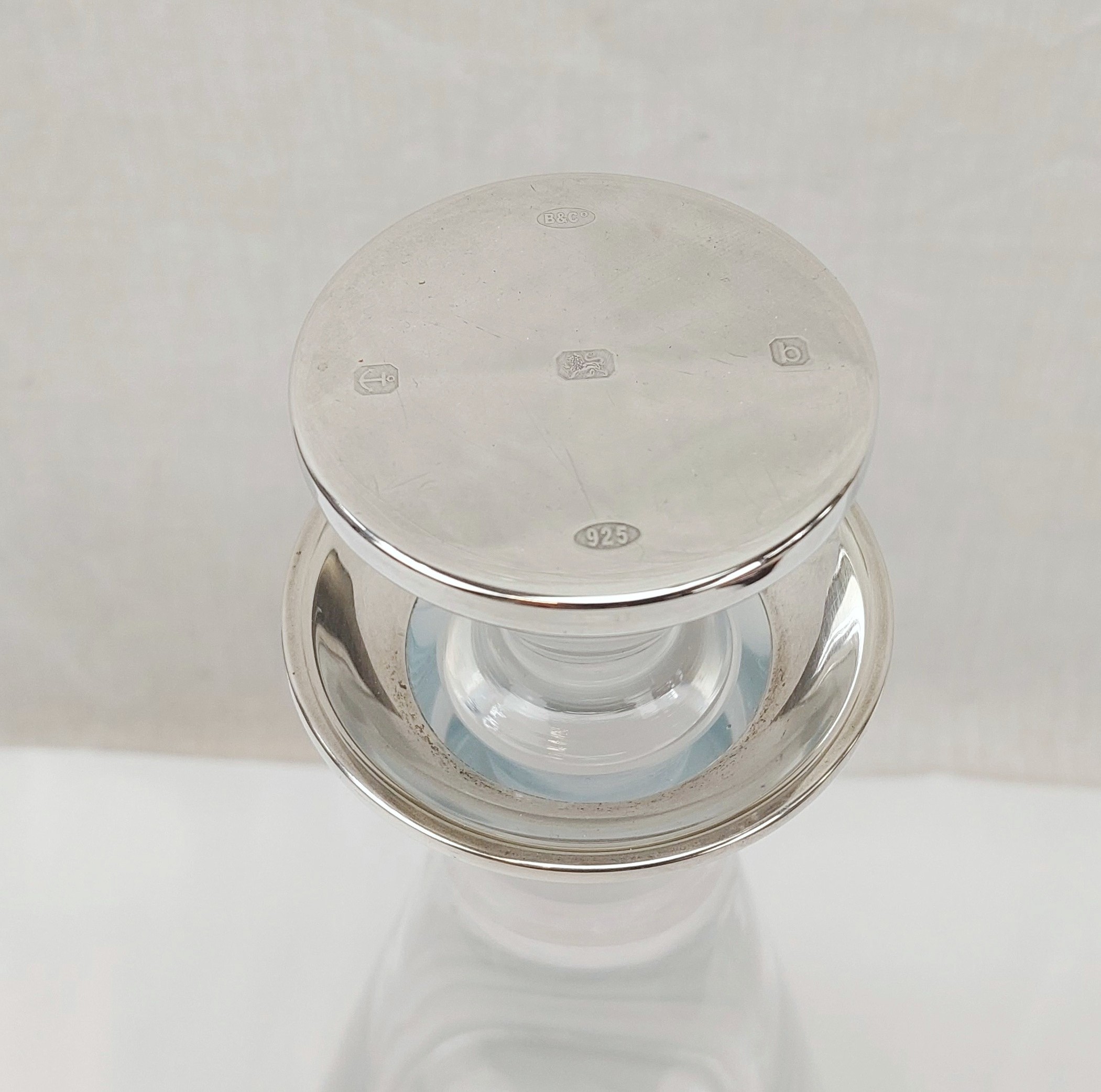 Birmingham Silver Topped 2001 Crystal Glass Decanter - Image 5