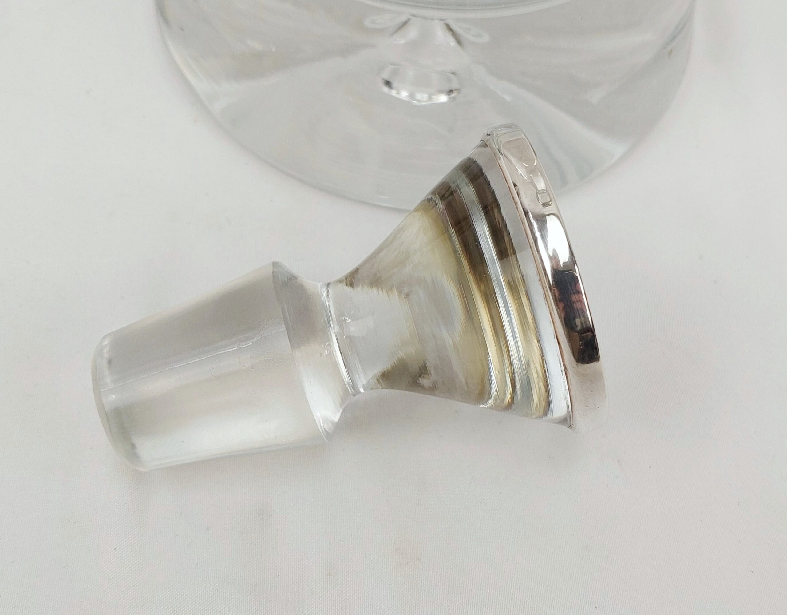Birmingham Silver Topped 2001 Crystal Glass Decanter - Image 3