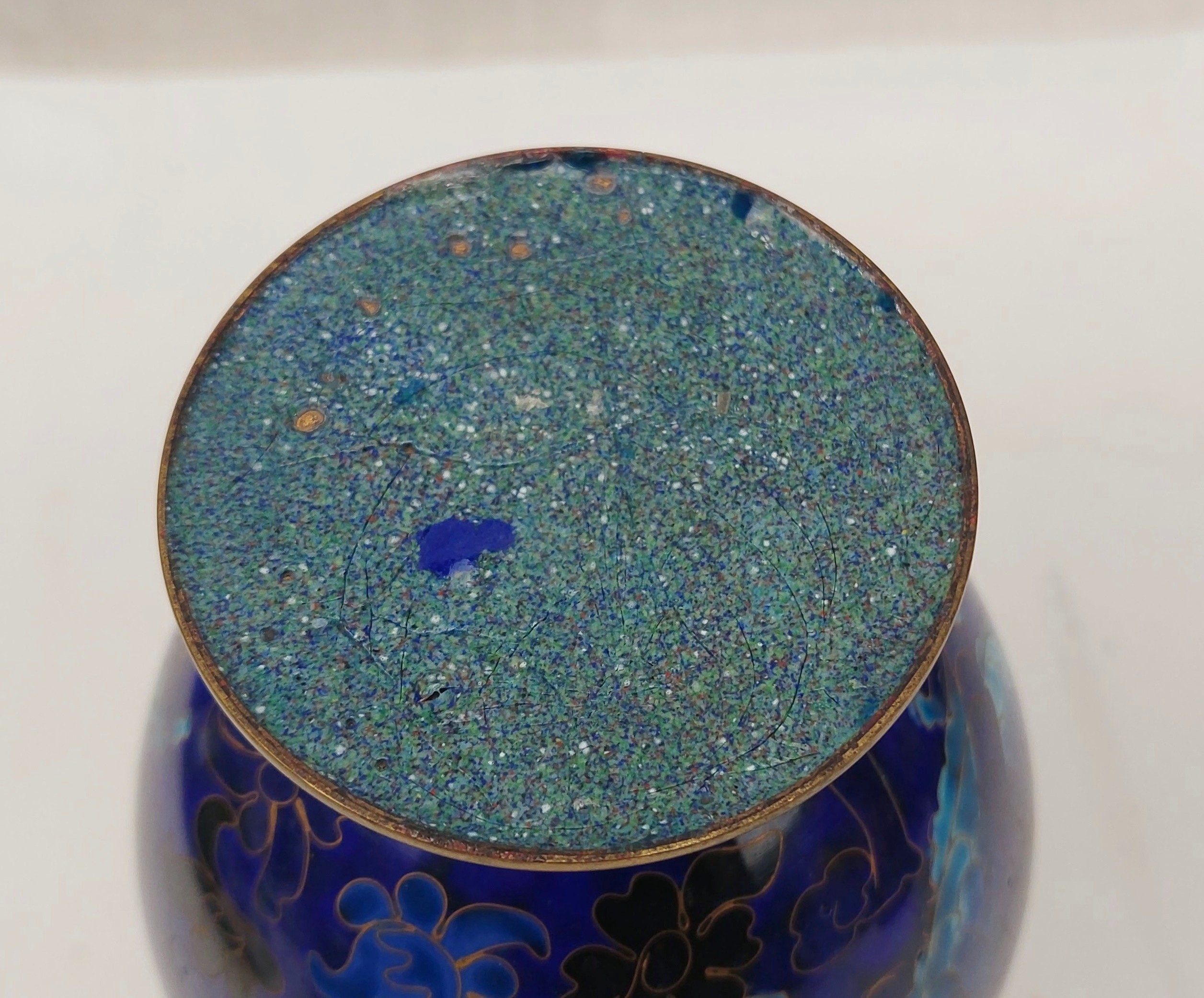 Blue Chinese Cloisonne Vase With Dragons - Image 7