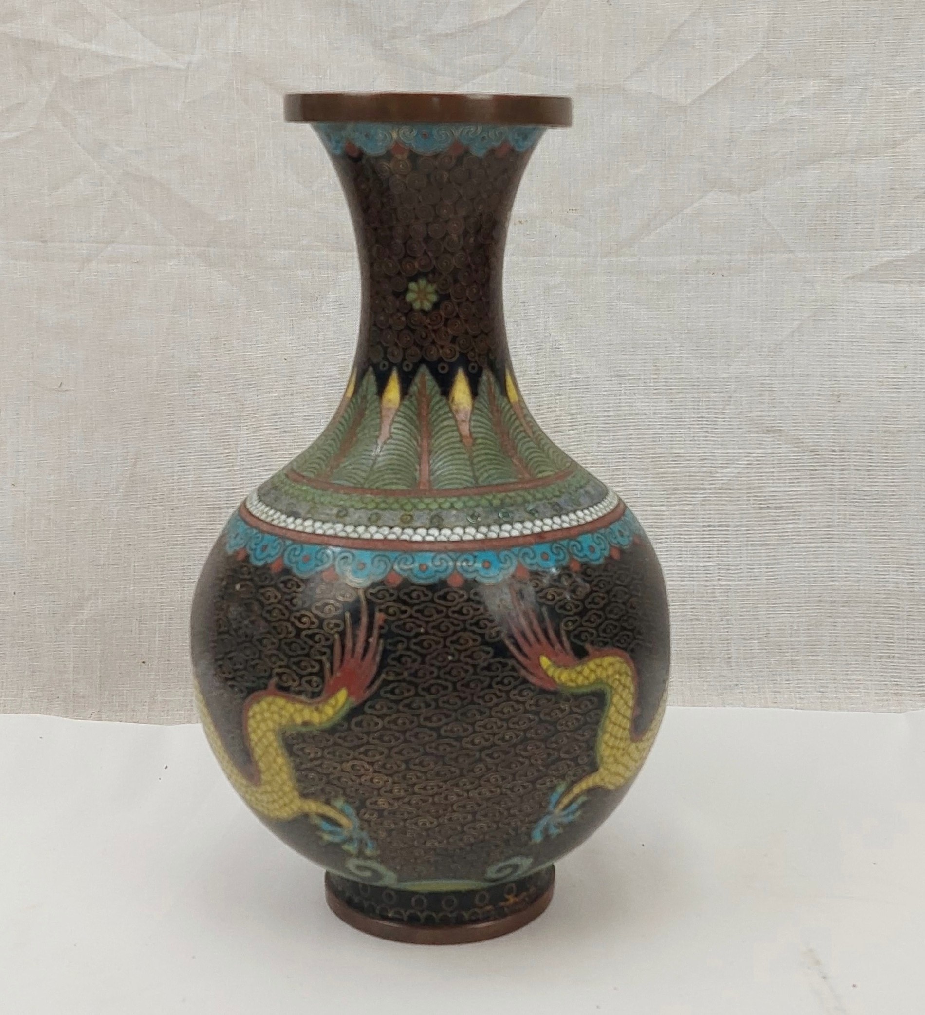 Chinese Cloisonne Vase With Yellow Dragons - Image 3