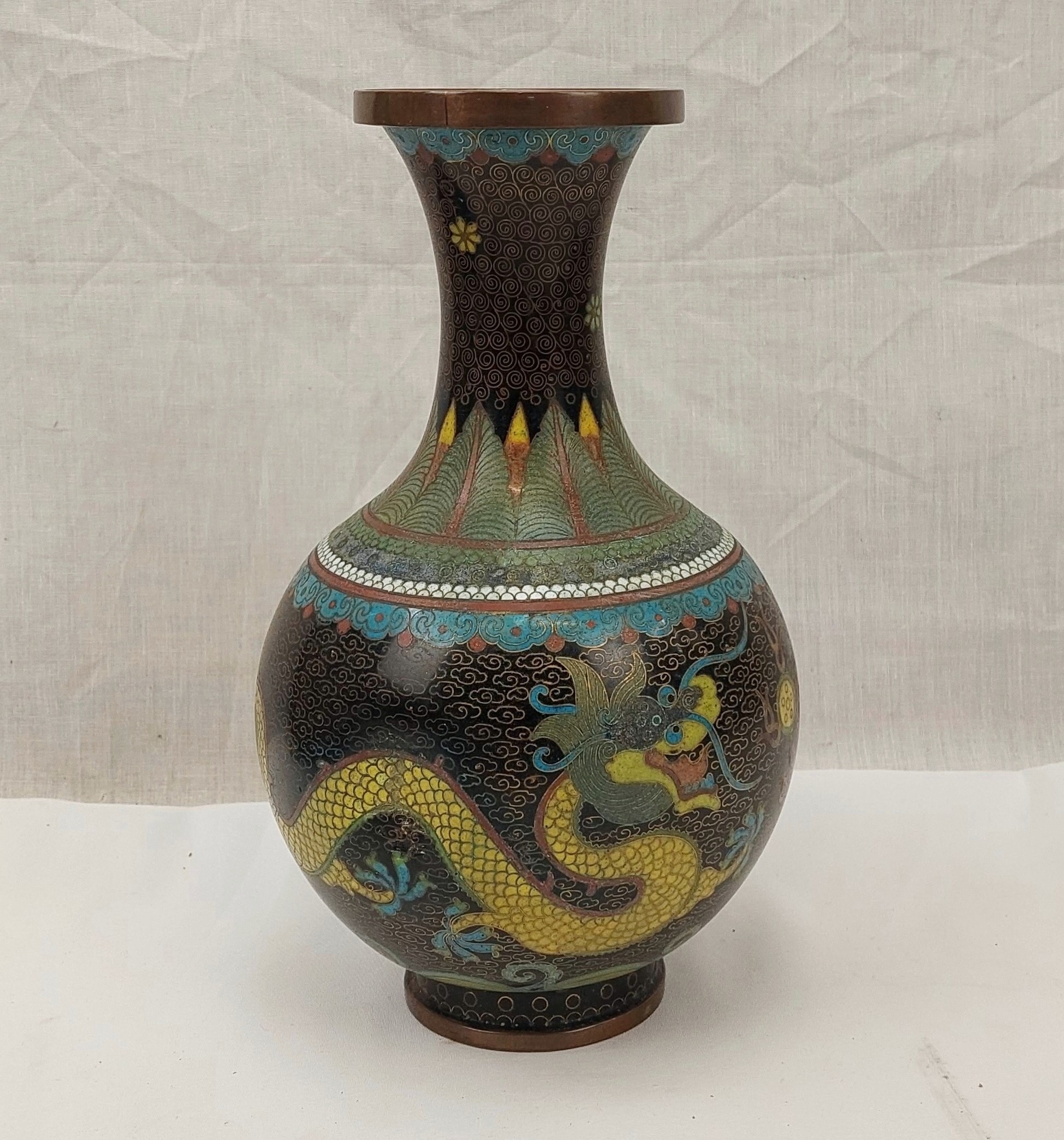 Chinese Cloisonne Vase With Yellow Dragons - Image 4