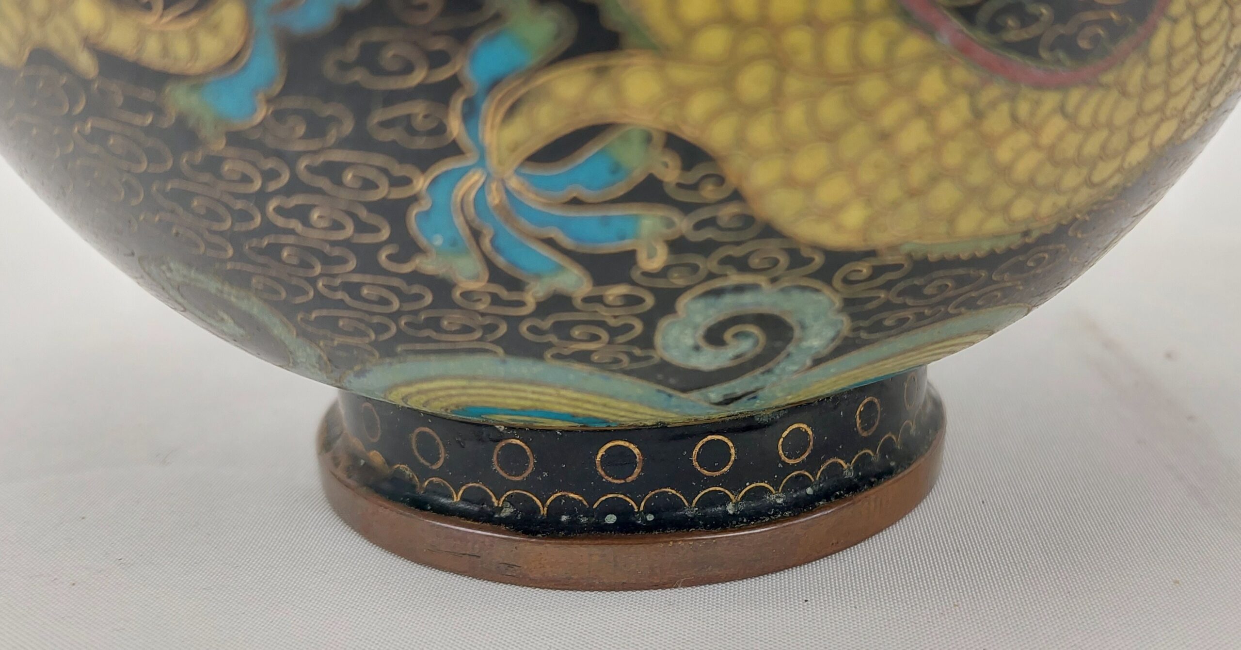 Chinese Cloisonne Vase With Yellow Dragons - Image 8