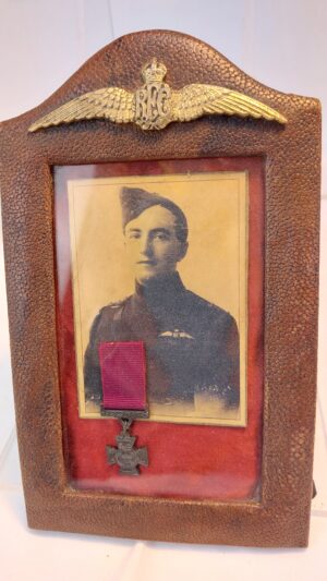 WW1, Original Photograph and Miniature Victoria Cross,  Australian Royal Flying Corps Hero Frank McNamara