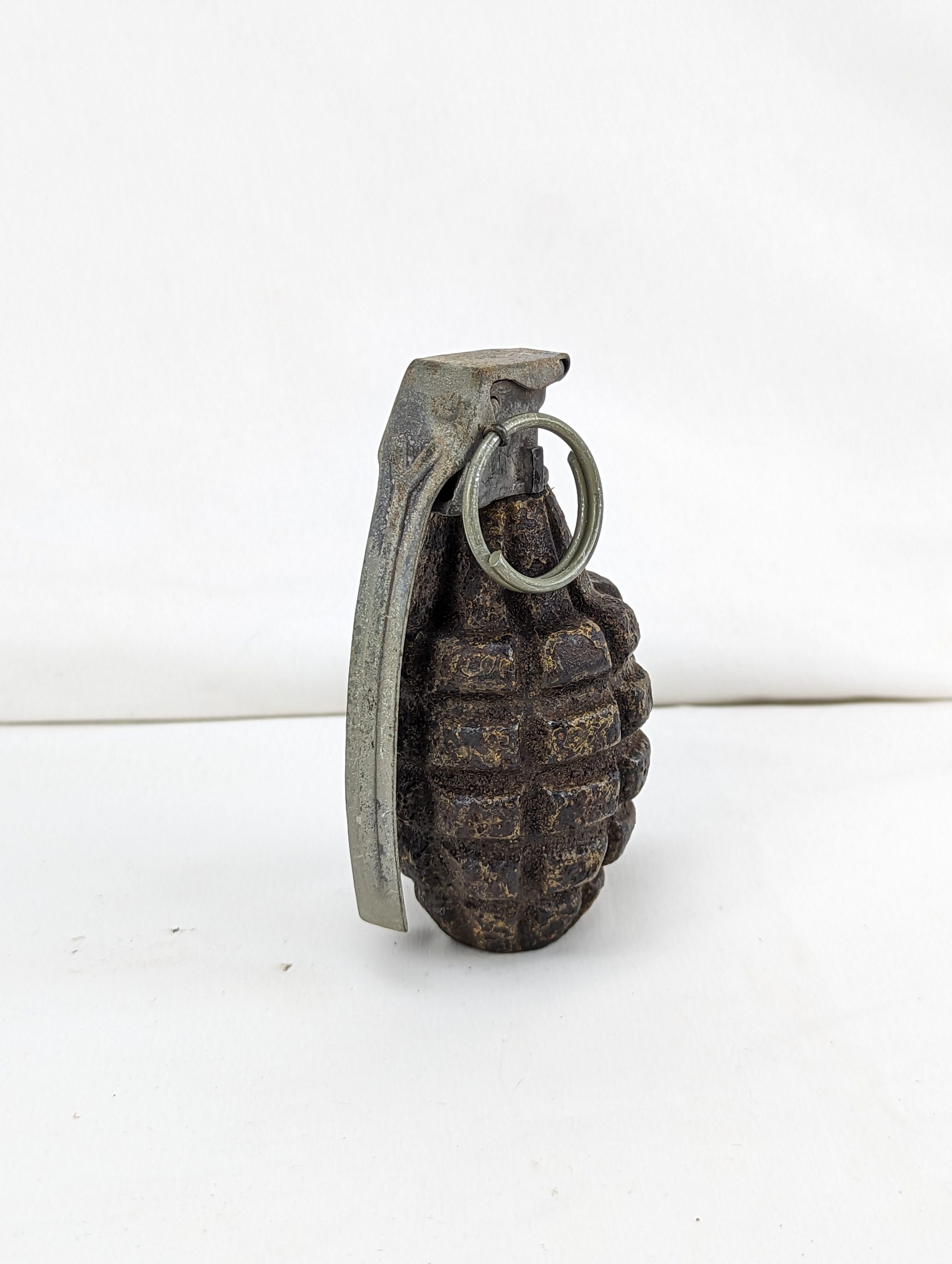 Original WW2 US MkII Pineapple Grenade - Image 3