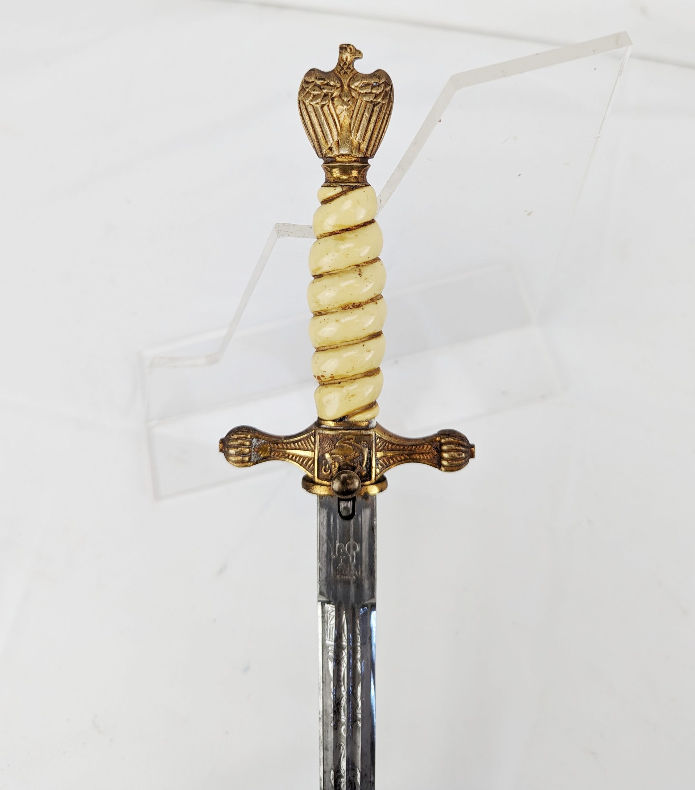 Original WW2 German Kriegsmarine Officer’s Dress Dagger - Image 8