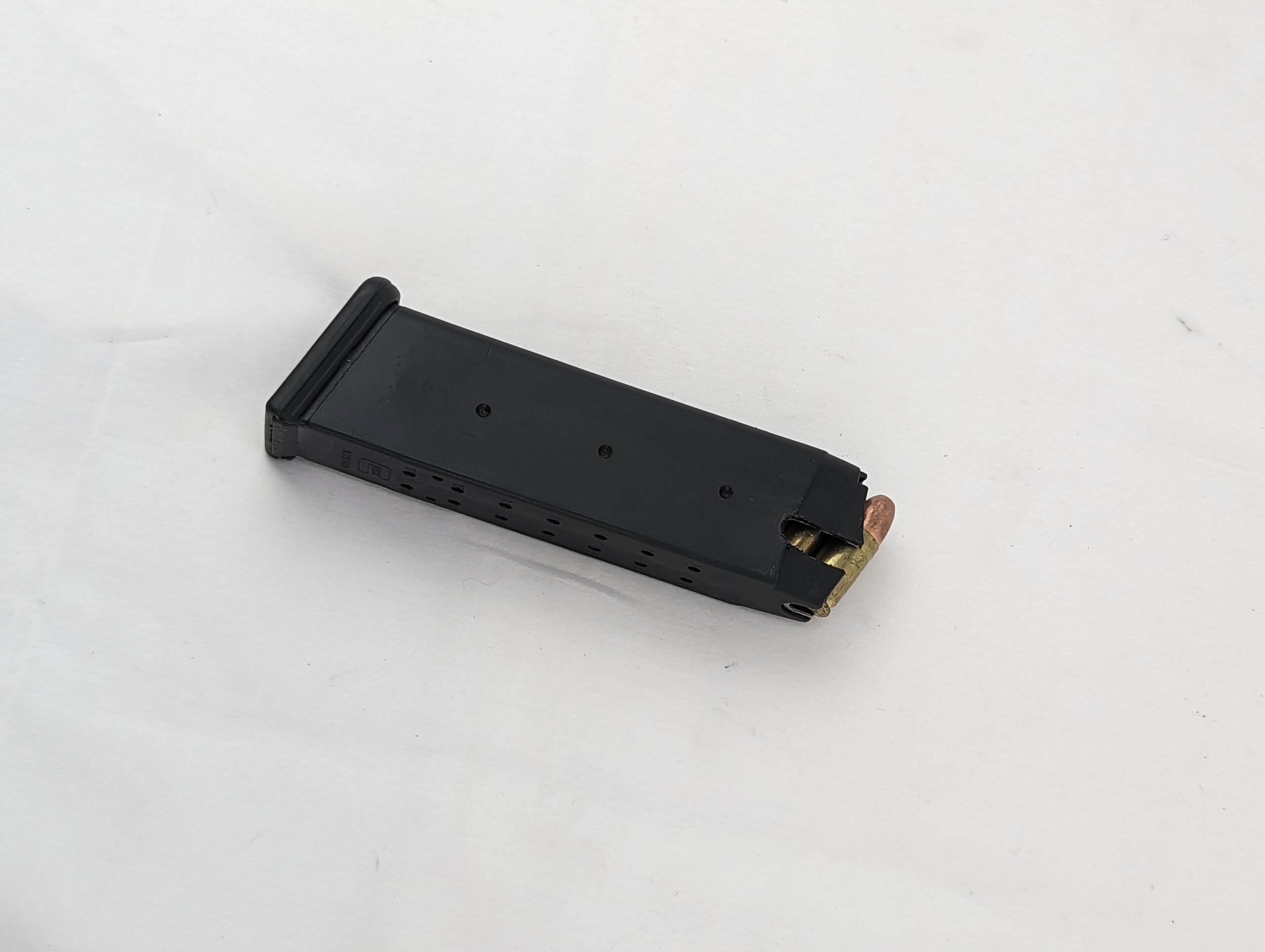 Deactivated Glock 17 Second Generation - Image 5
