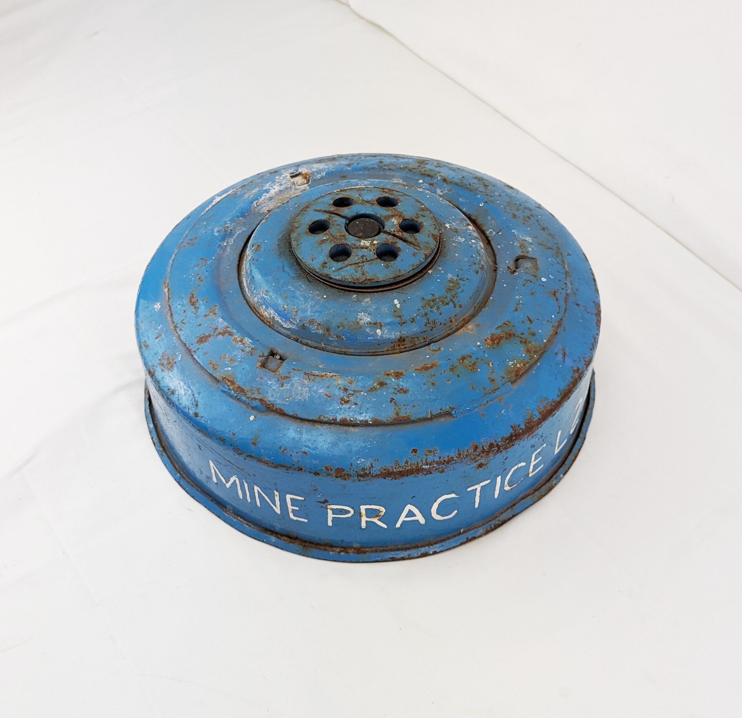 Post-War L2A1 Anti-Tank Practice Mine - Image 4