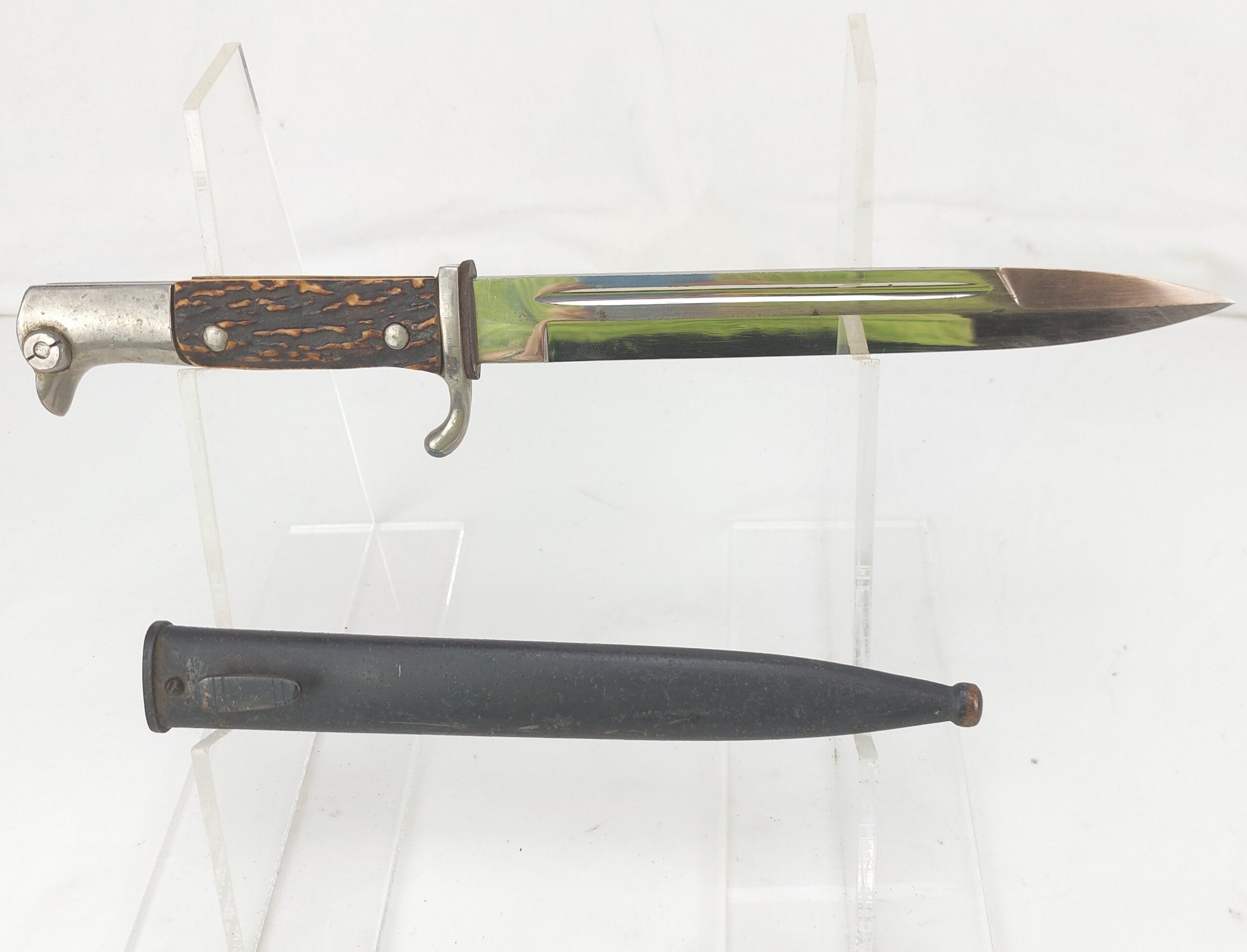 REPLICA WW2 German Police Bayonet, Short Model Stag Grip, stamped Solingen and Scabbard