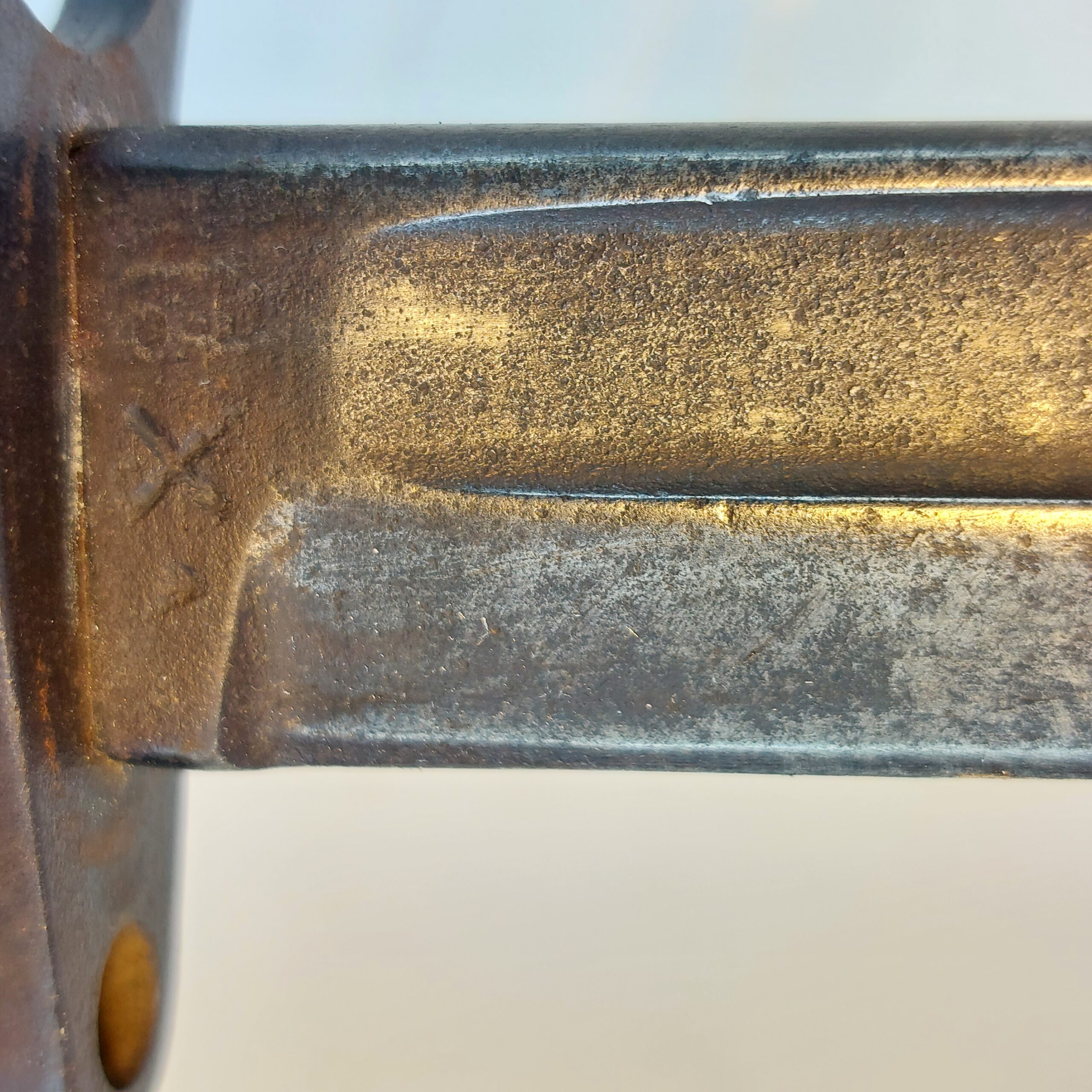 WW2 British No 5. Jungle Carbine Bayonet, Maker Marked WSC. With Original Scabbard - Image 6