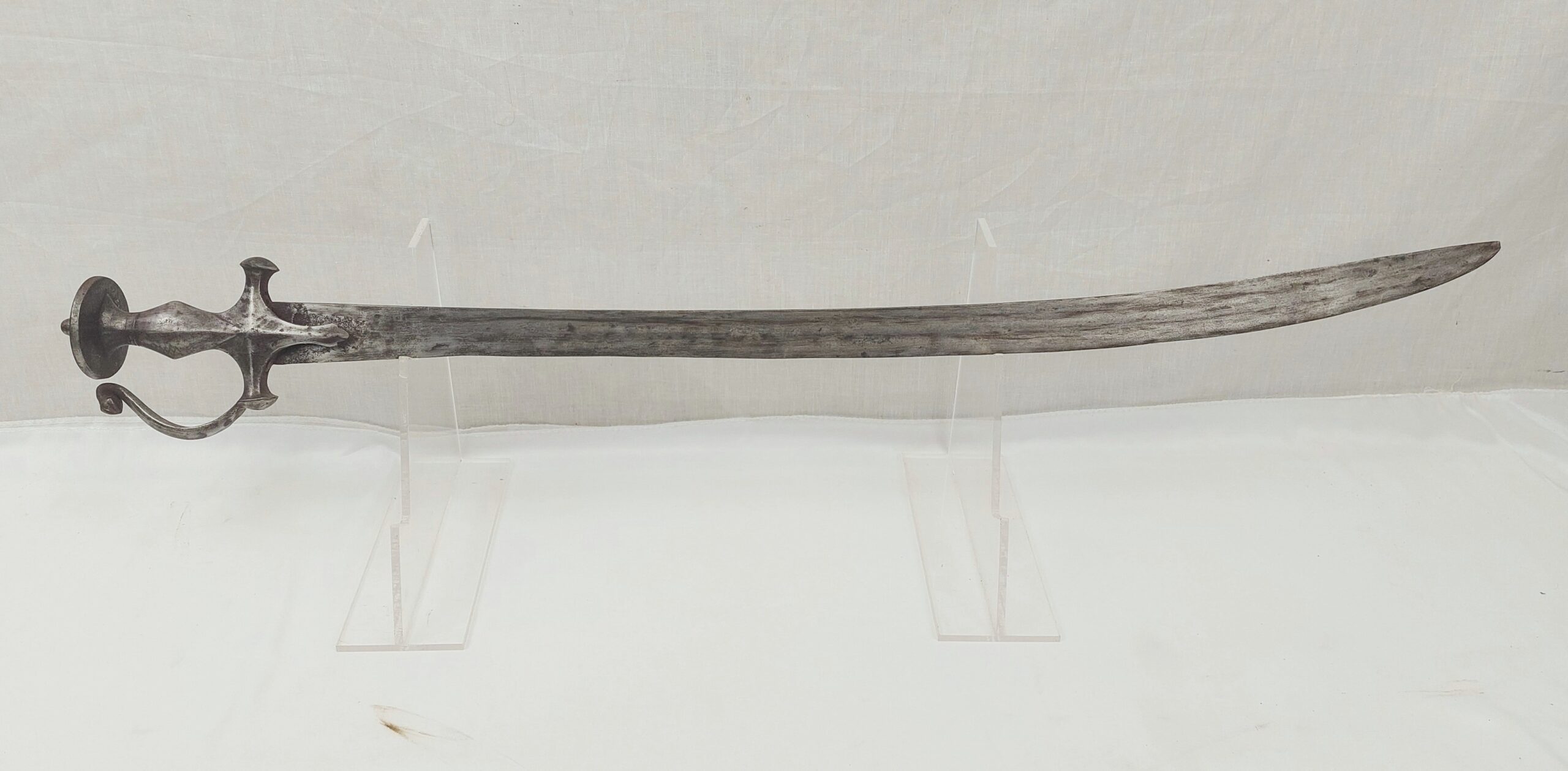 19th Century Indian Tulwar With Knuckle Guard