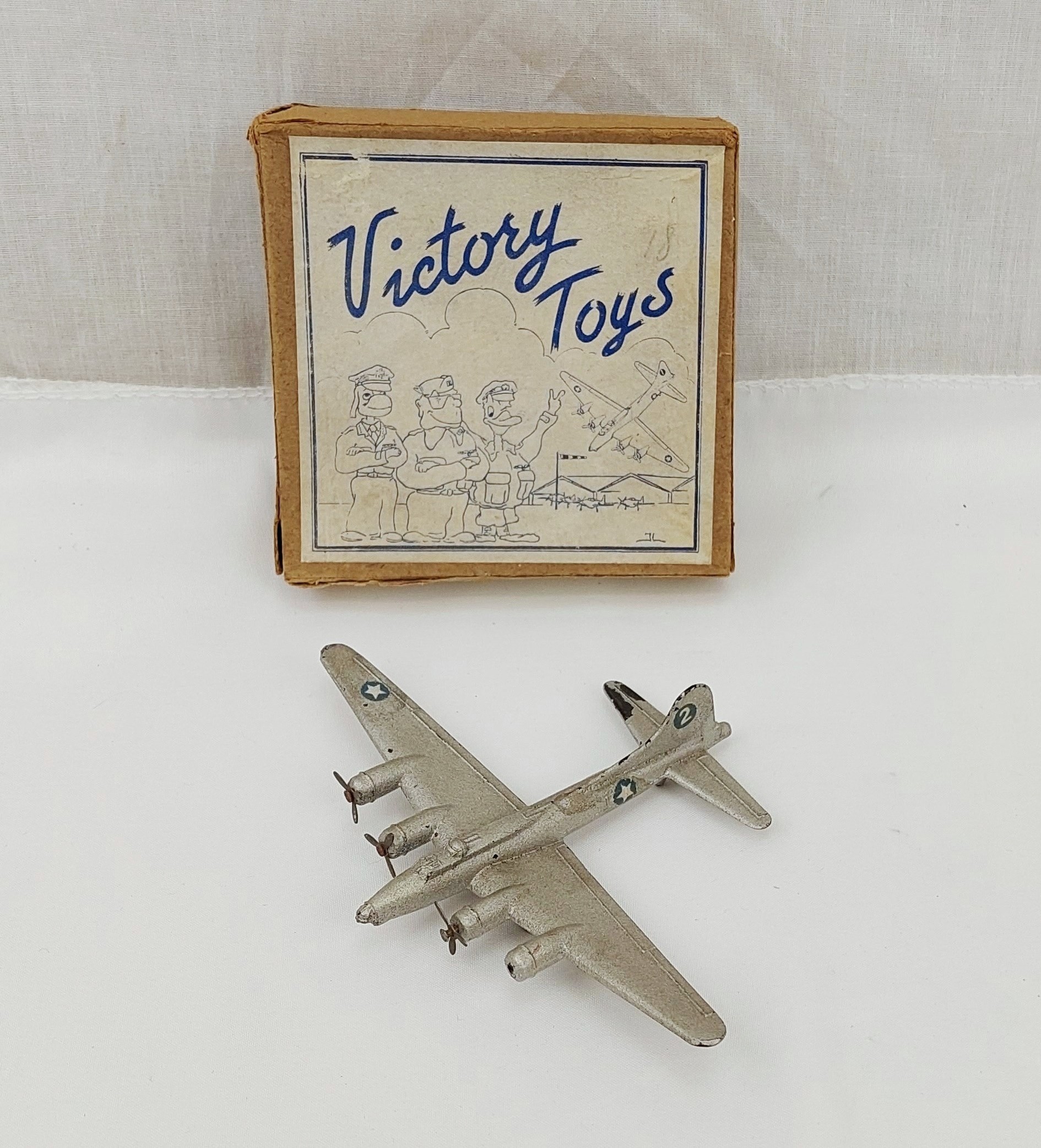 Boxed Post WW2 Victory Toys Boeing B17 Flying Fortress