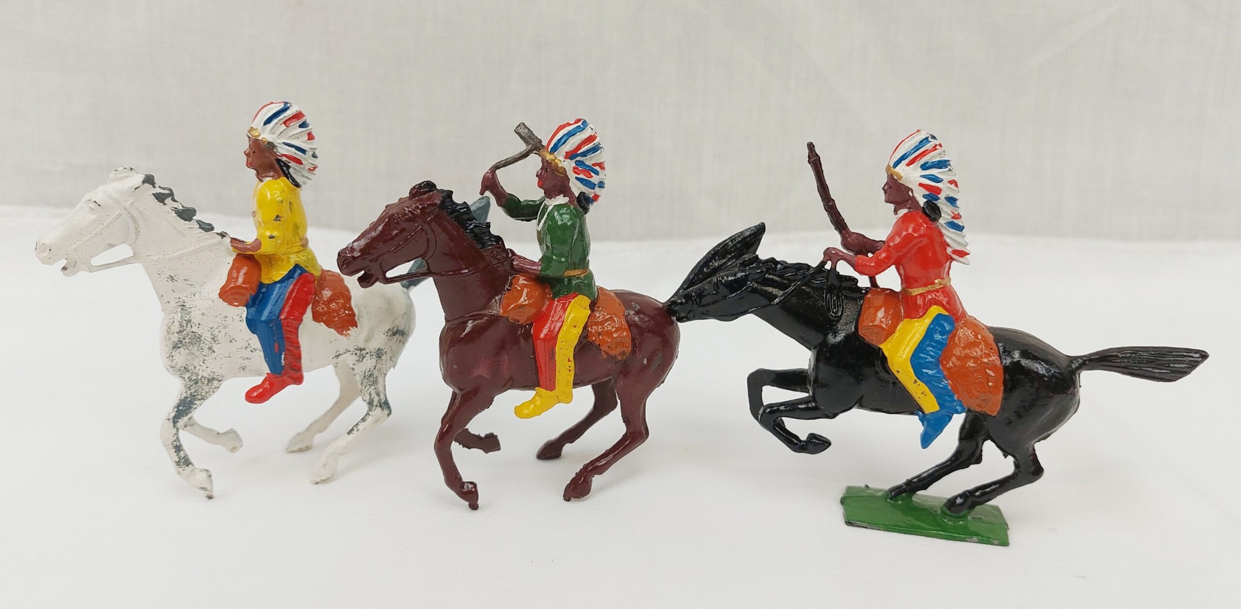 Britains Toy Soldiers Set 152 North American Mounted Indians 1948-59 - Image 5