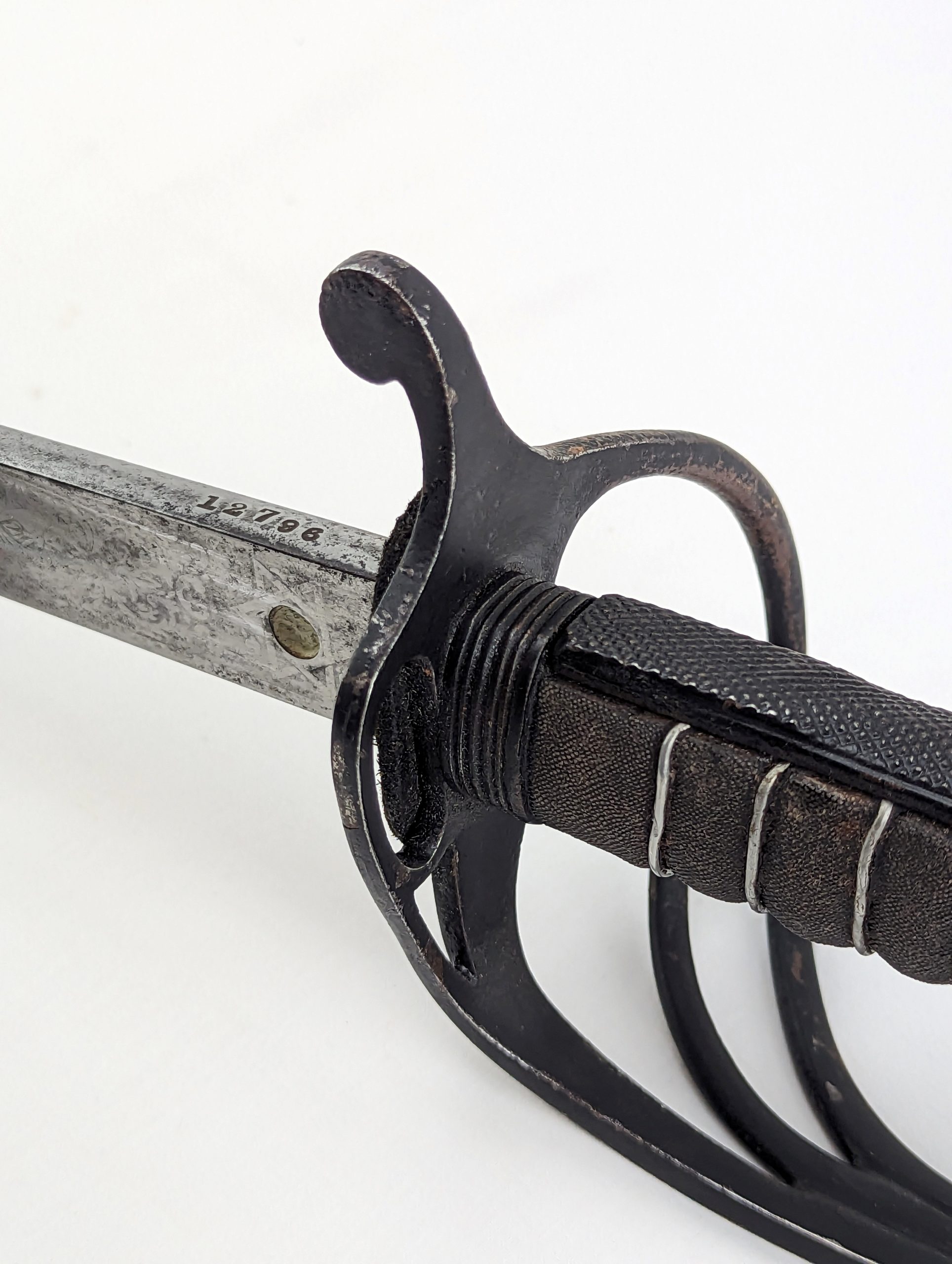George V Royal Artillery 1821/1850 Pattern Officer’s Sword - Image 11