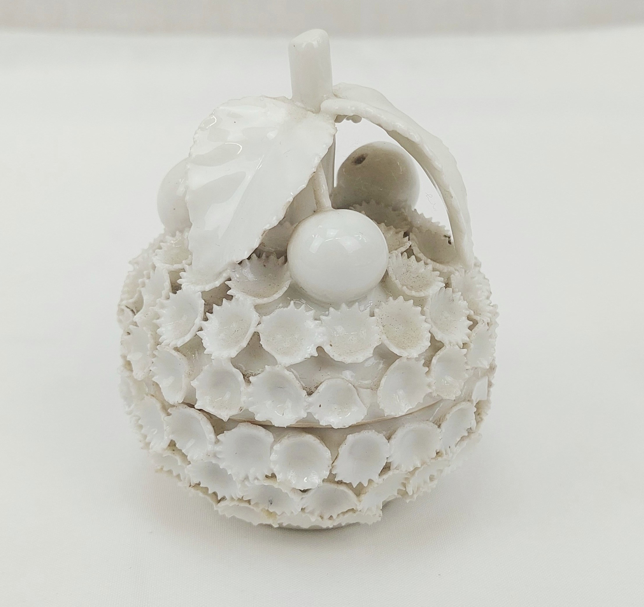 c1880 Schneeball Snowball German Pot - Image 2