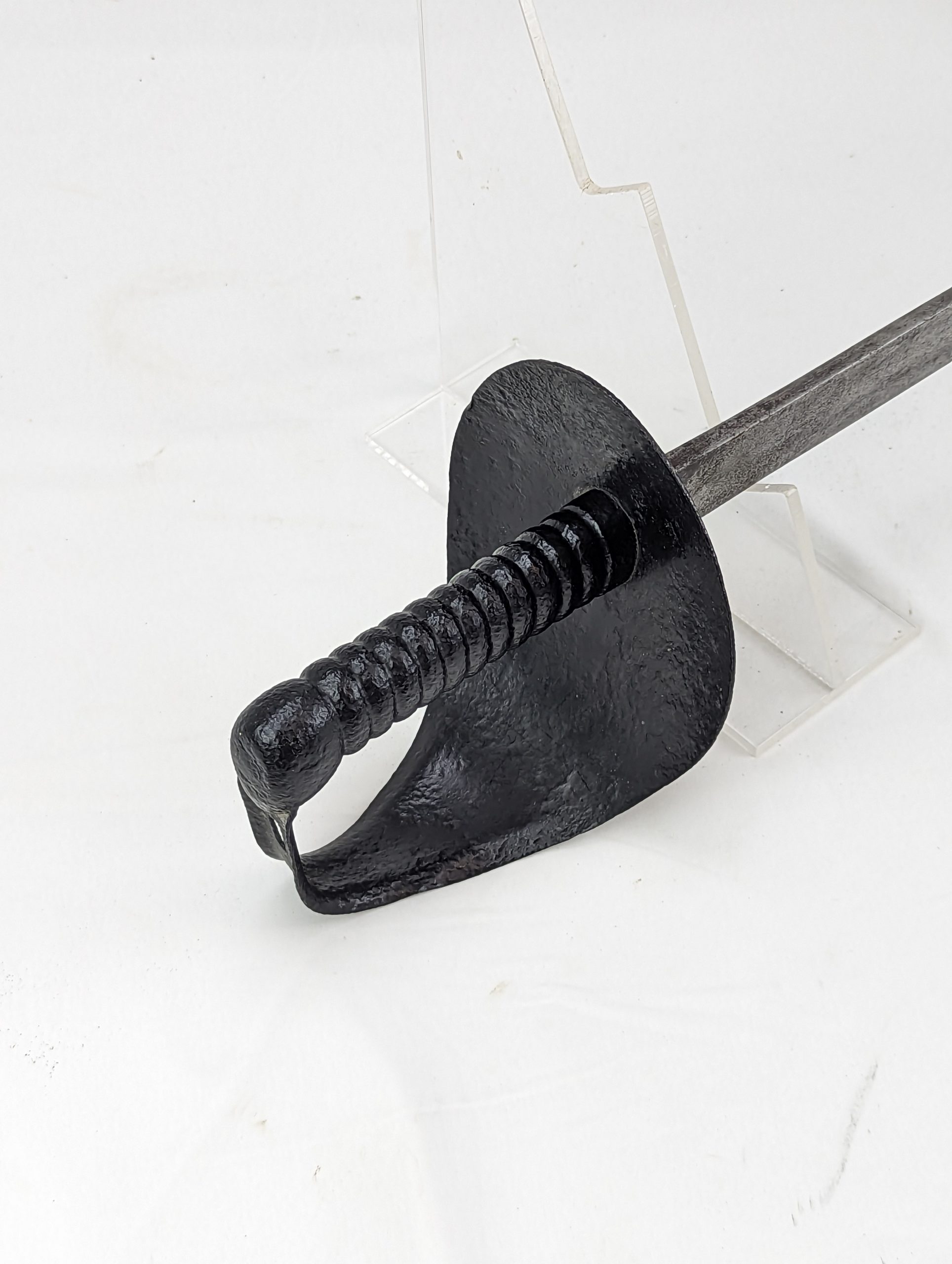 Royal Naval 1845 Pattern Cutlass with Original Scabbard - Image 11