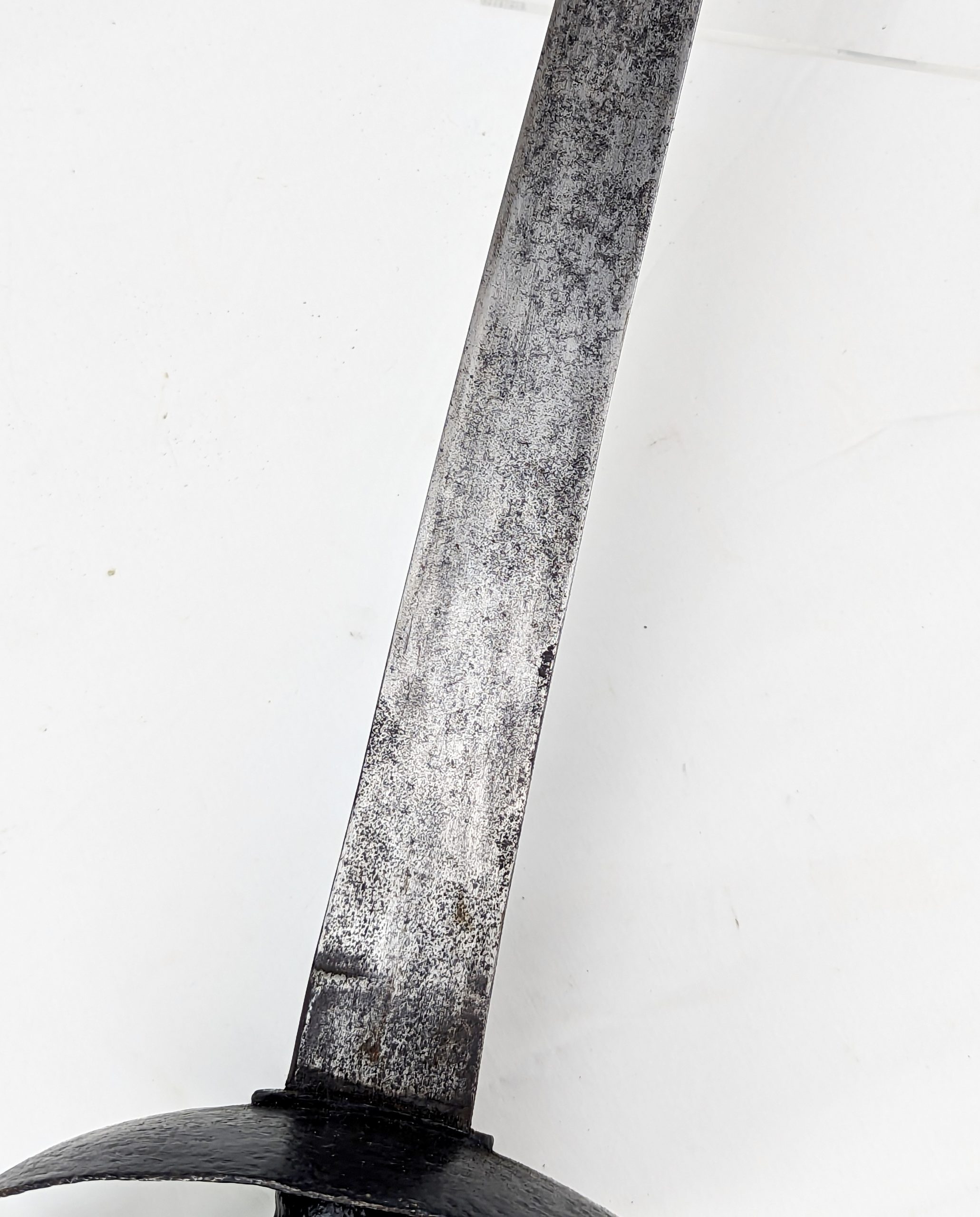 Royal Naval 1845 Pattern Cutlass with Original Scabbard - Image 6