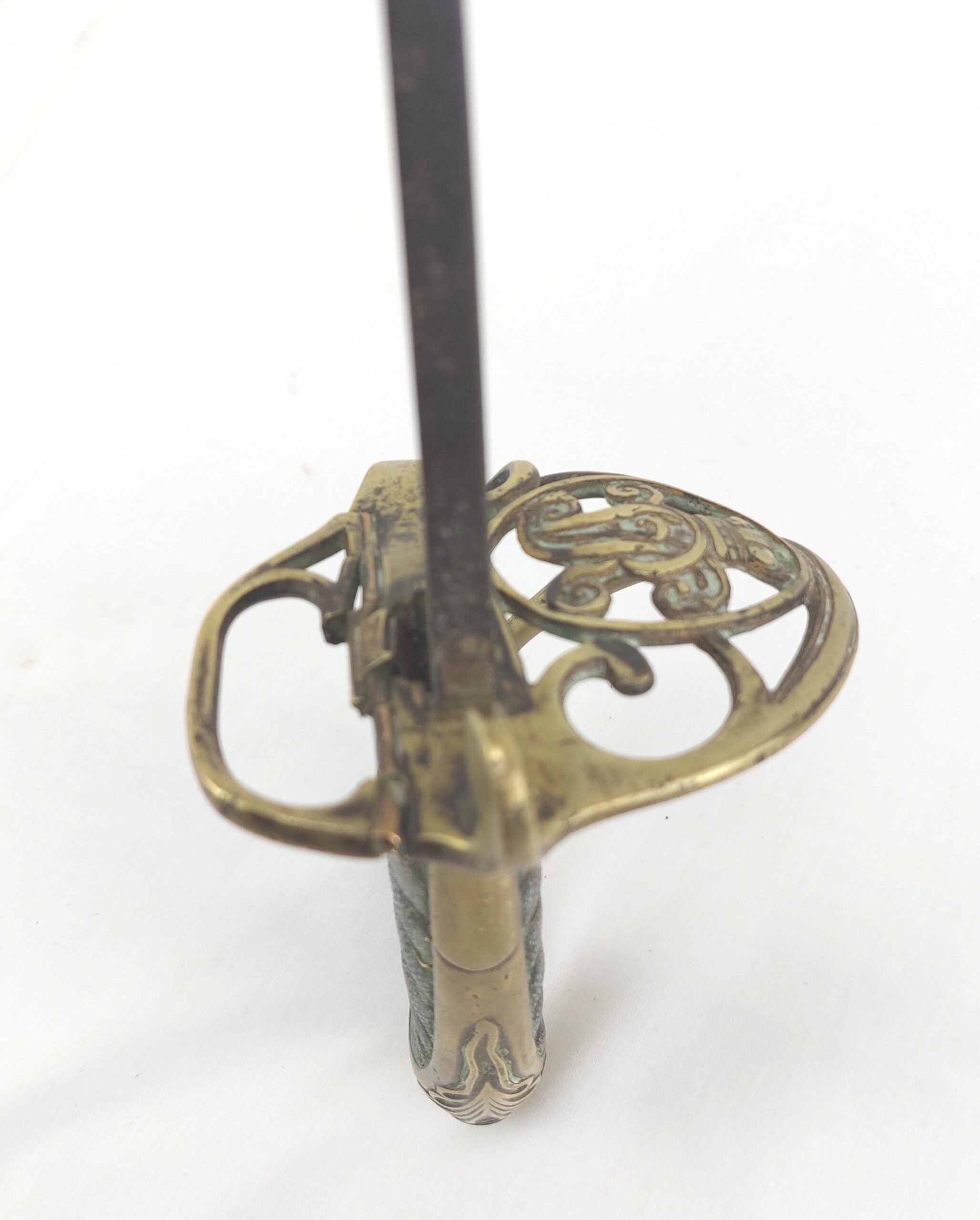 Small Victorian 1827 Pattern Infantry Officer's Sword with Hinged Guard - Image 13