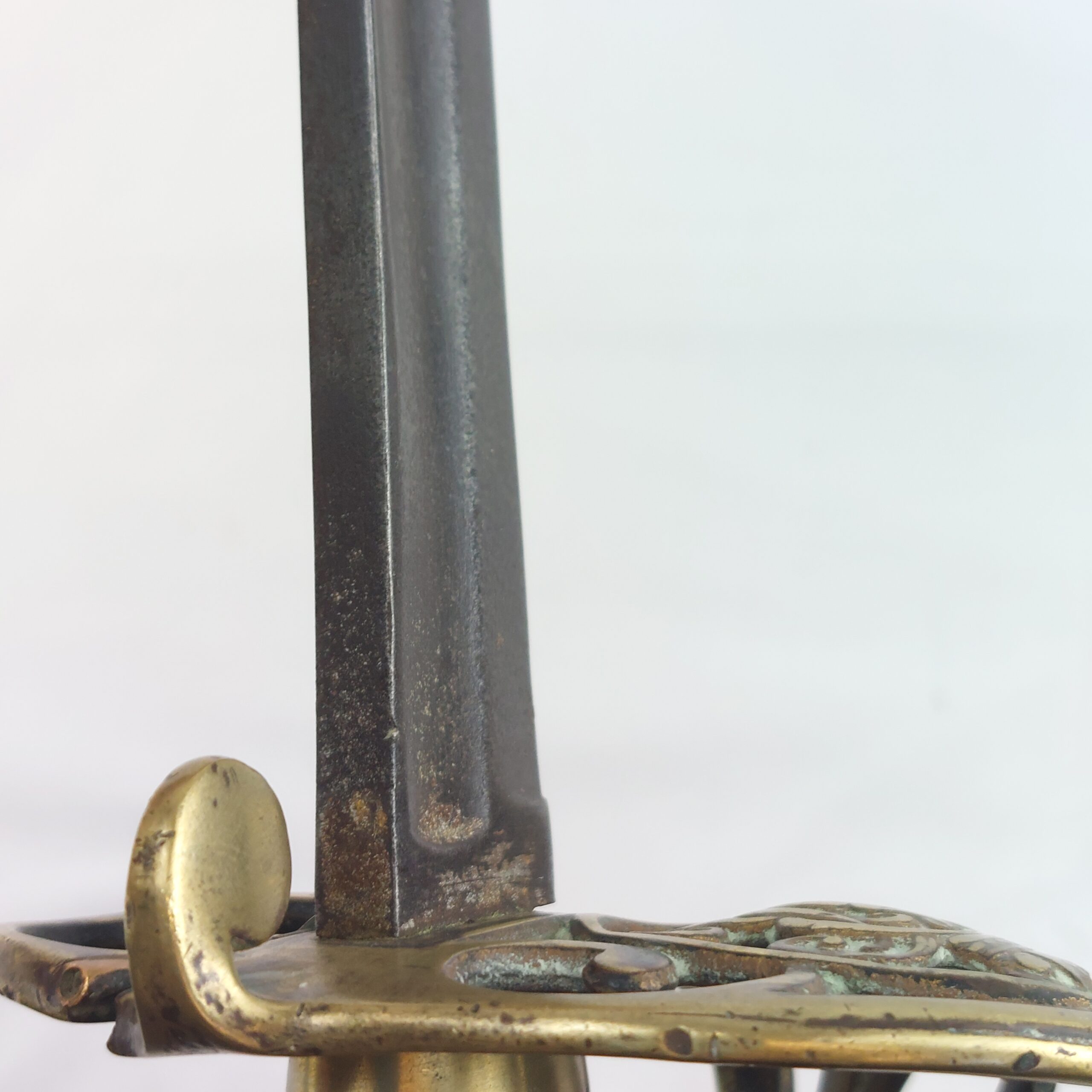 Small Victorian 1827 Pattern Infantry Officer's Sword with Hinged Guard - Image 22