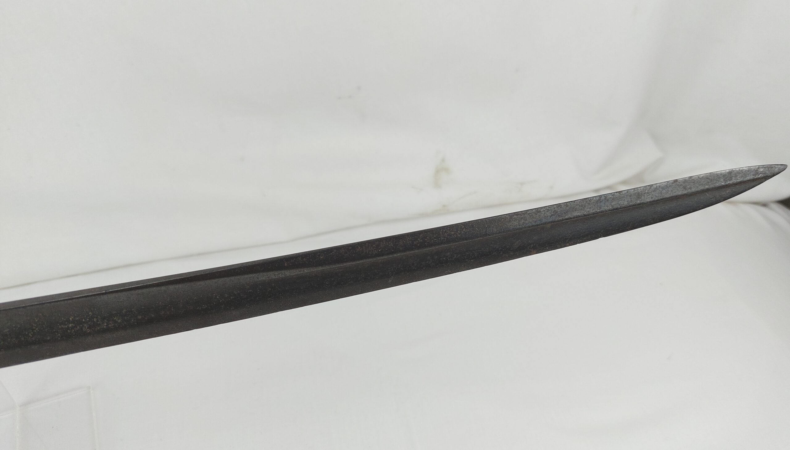 Small Victorian 1827 Pattern Infantry Officer's Sword with Hinged Guard - Image 7