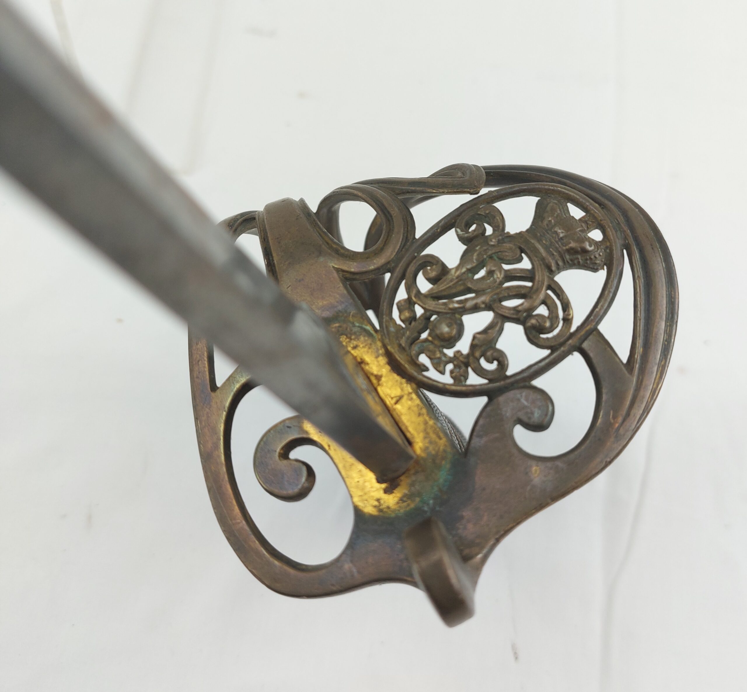 Victorian 1827 Pattern Infantry Officer's Sword - Image 9