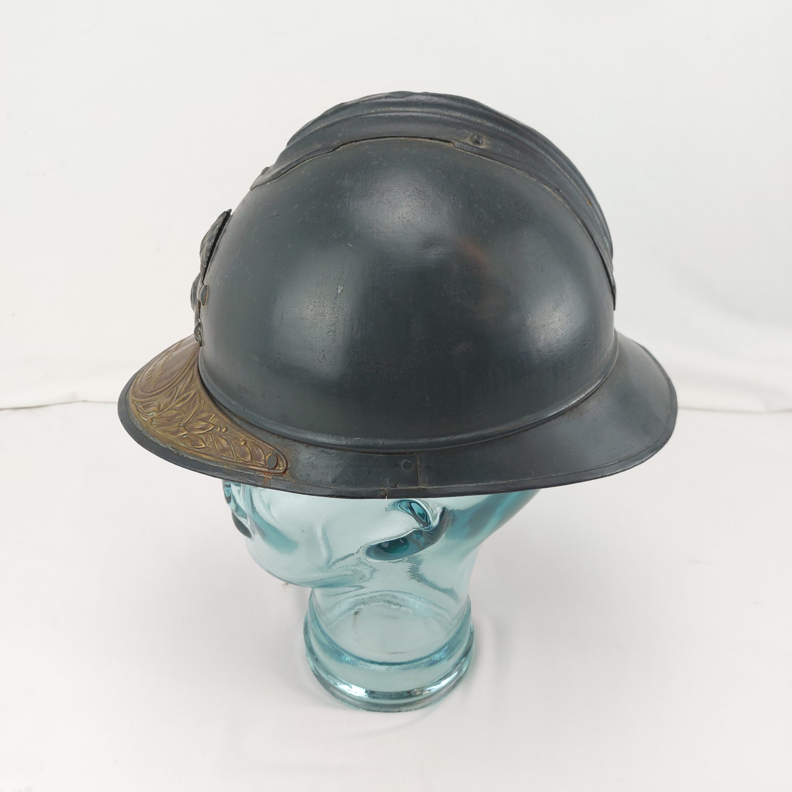 WW1 French Infantry Adrian Helmet with Souvenir Plaque "Soldat De La Grande Guerre 1914-1918 - Image 6