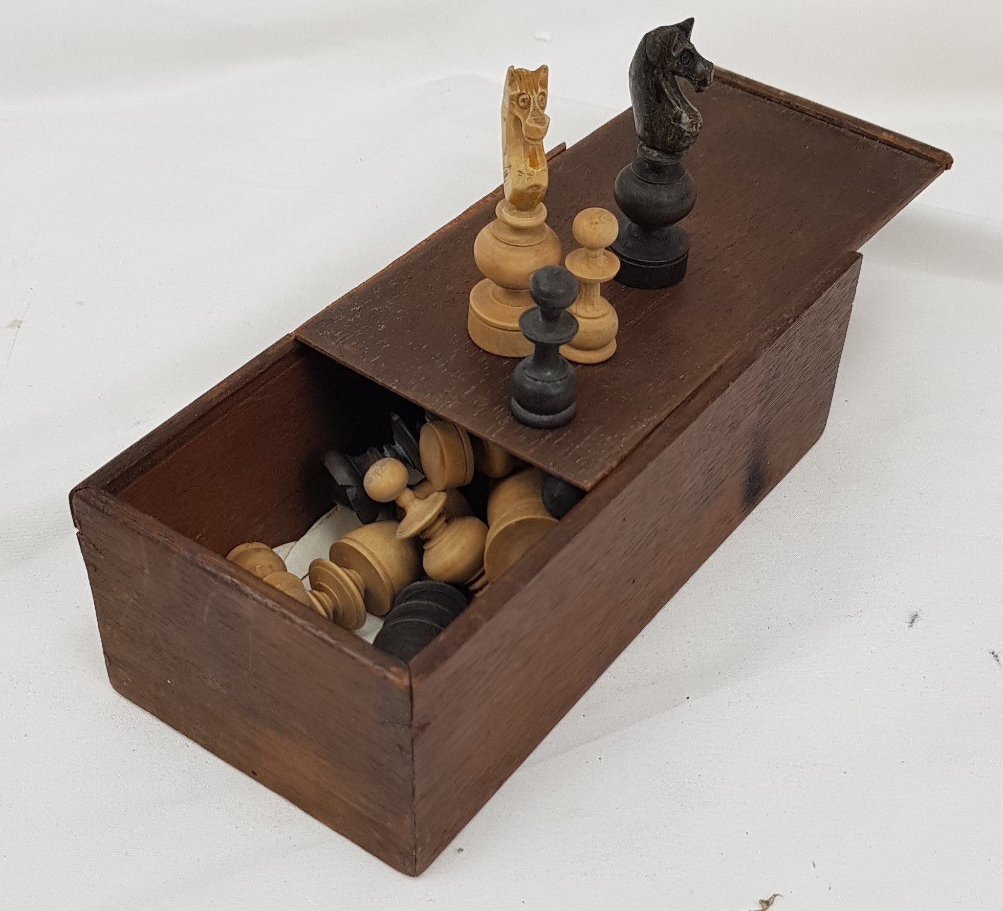 c1900 Regency Style Chess Set