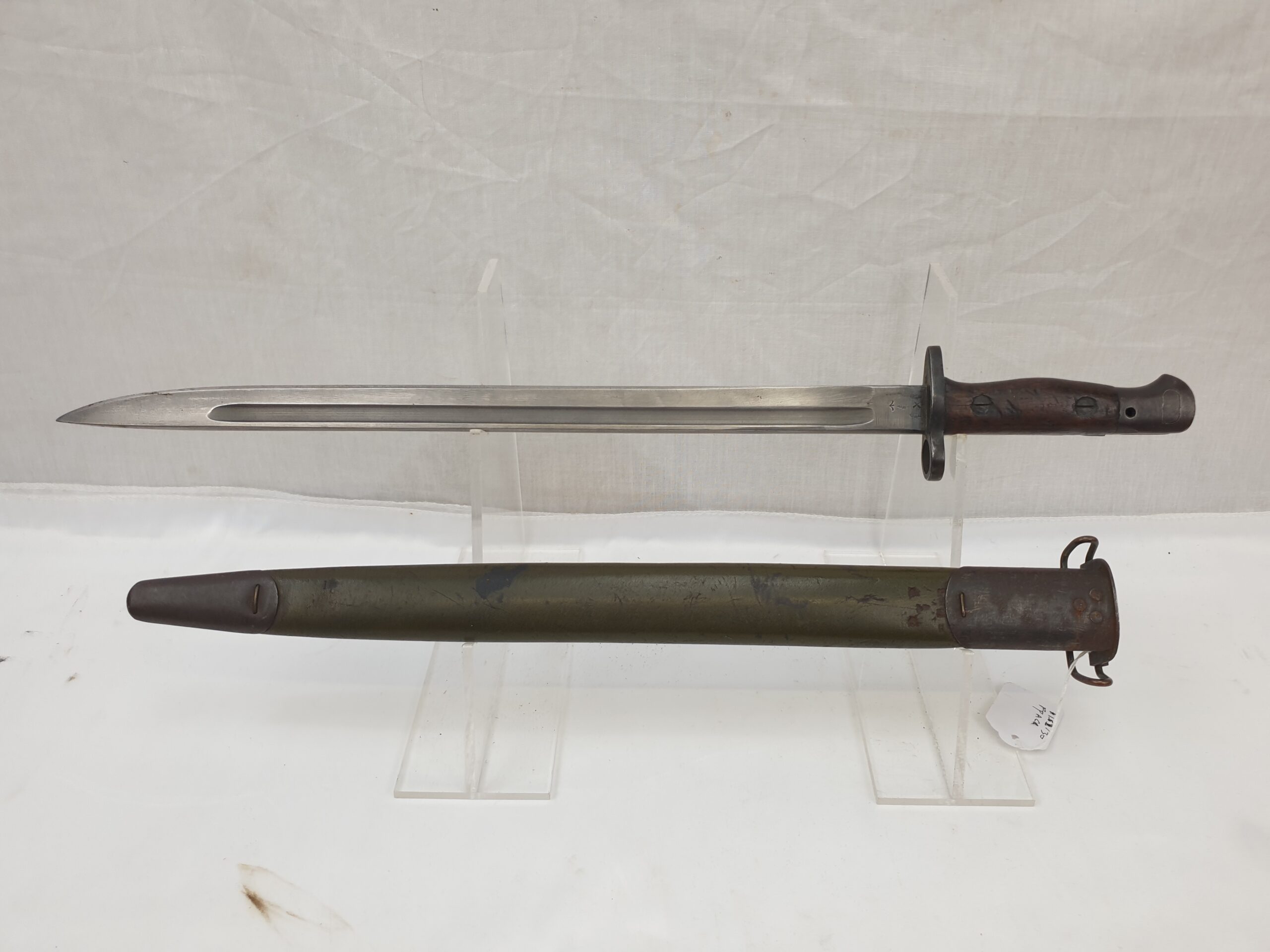 1917 Dated 1907 Pattern Bayonet & Scabbard by Sanderson