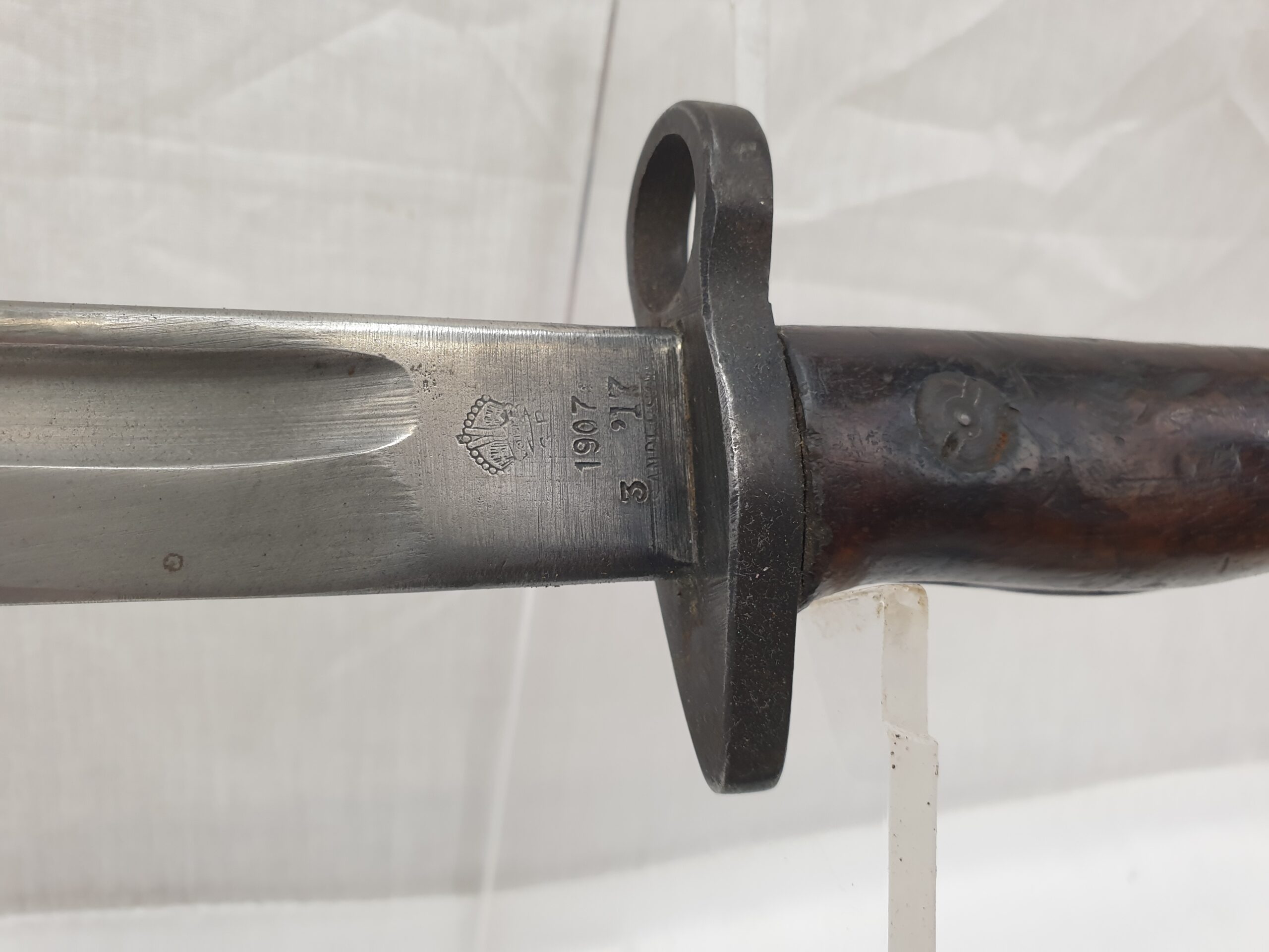 1917 Dated 1907 Pattern Bayonet & Scabbard by Sanderson - Image 6