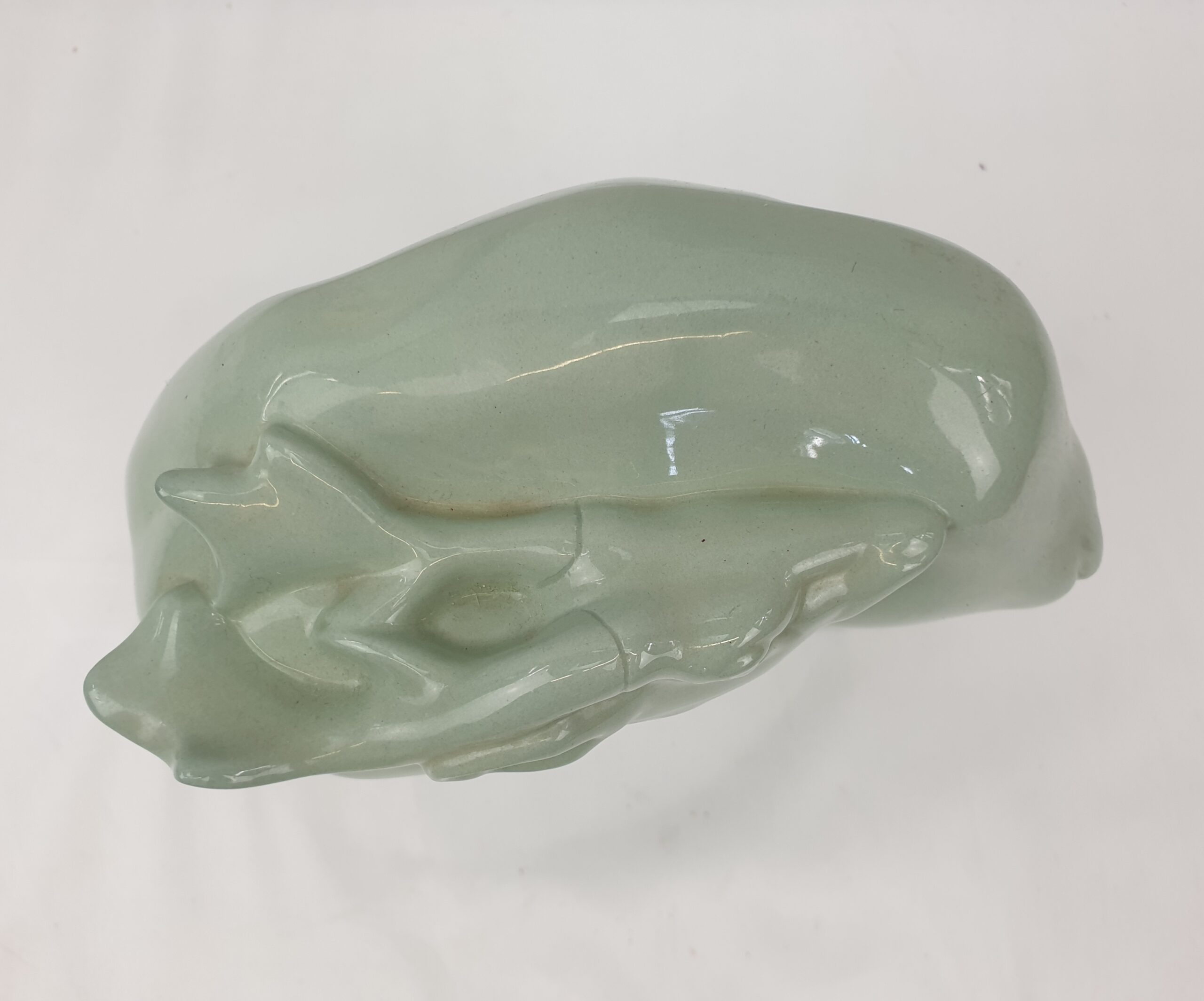 1930s Wedgwood Model Of A Fallow Deer In Pale Green Glaze By John Skeaping - Image 3