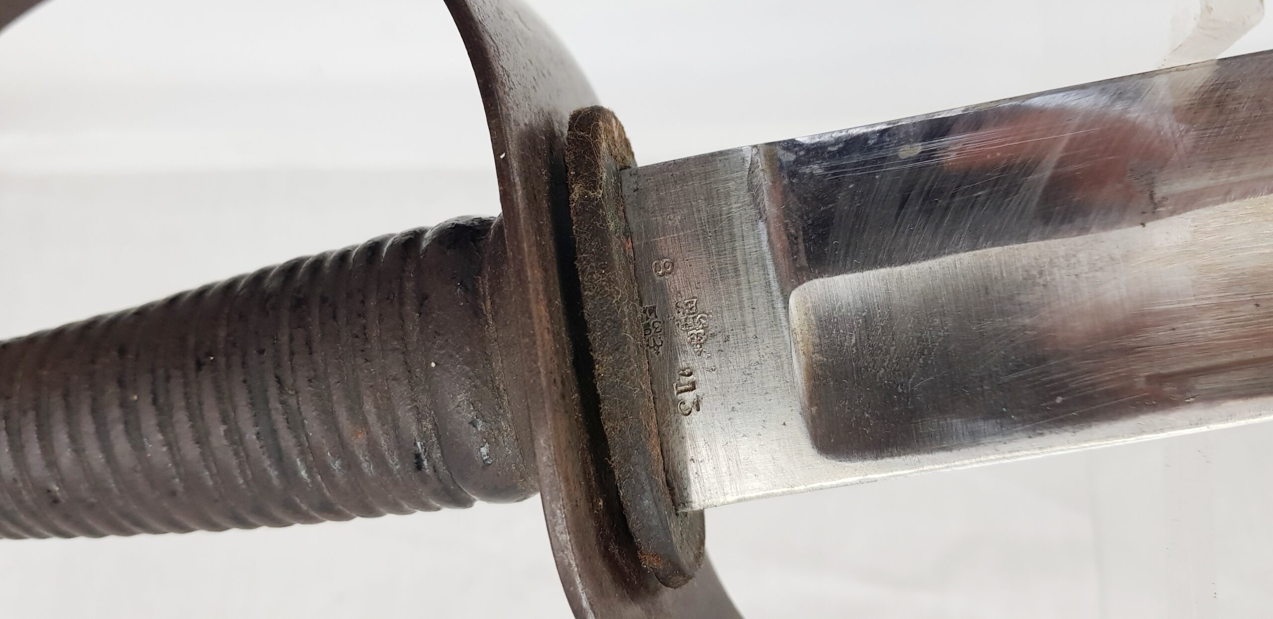 British Indian Army 1896 Pattern Mountain Artillery Sword - Image 4