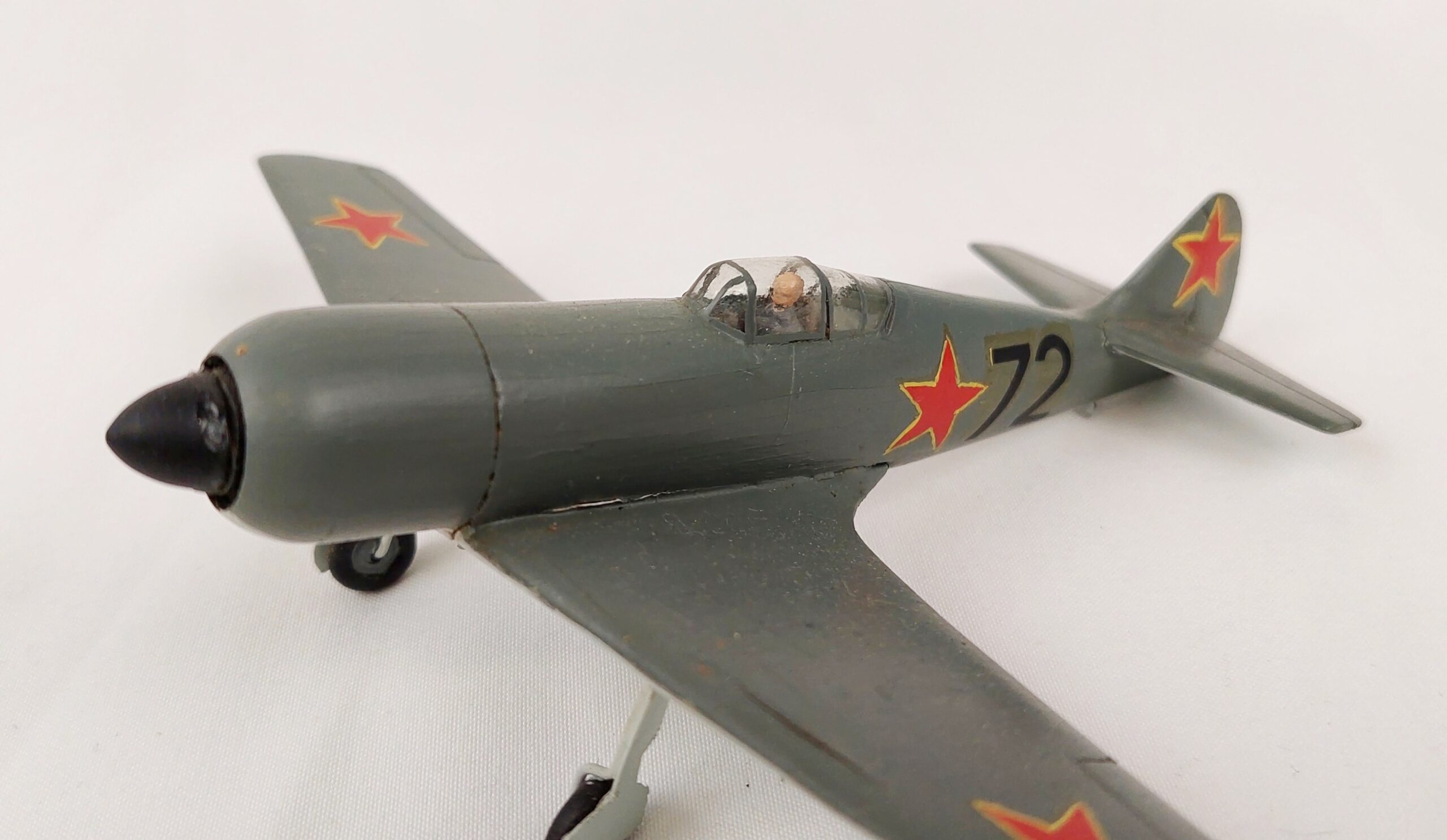 1940’s Givejoy Toys Skybirds 1:72 Scale Model WW2 Russian Lavochkin LA-7 - Image 2