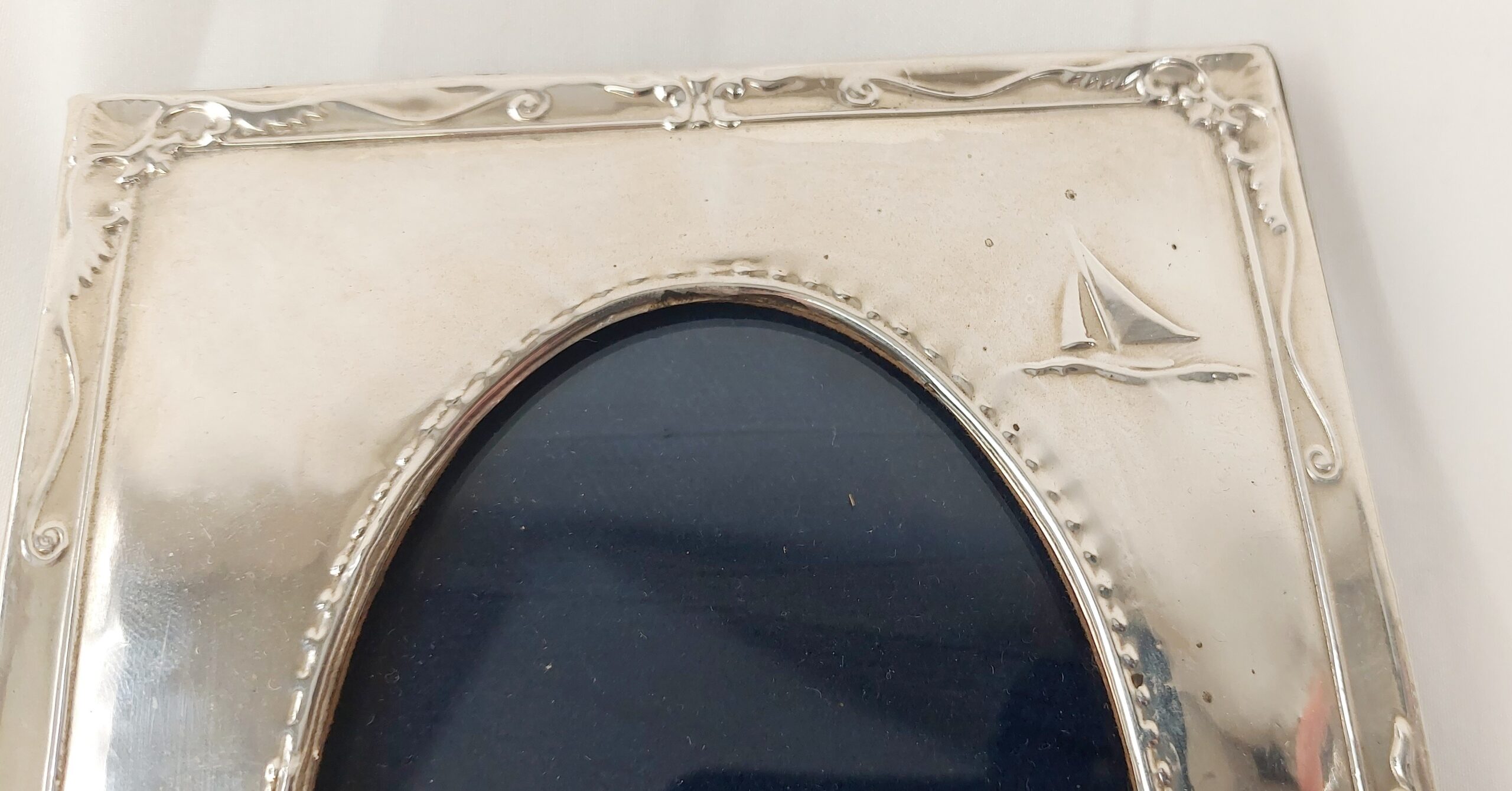 Modern Silver Photograph Frame With Sailing Yachts - Image 3