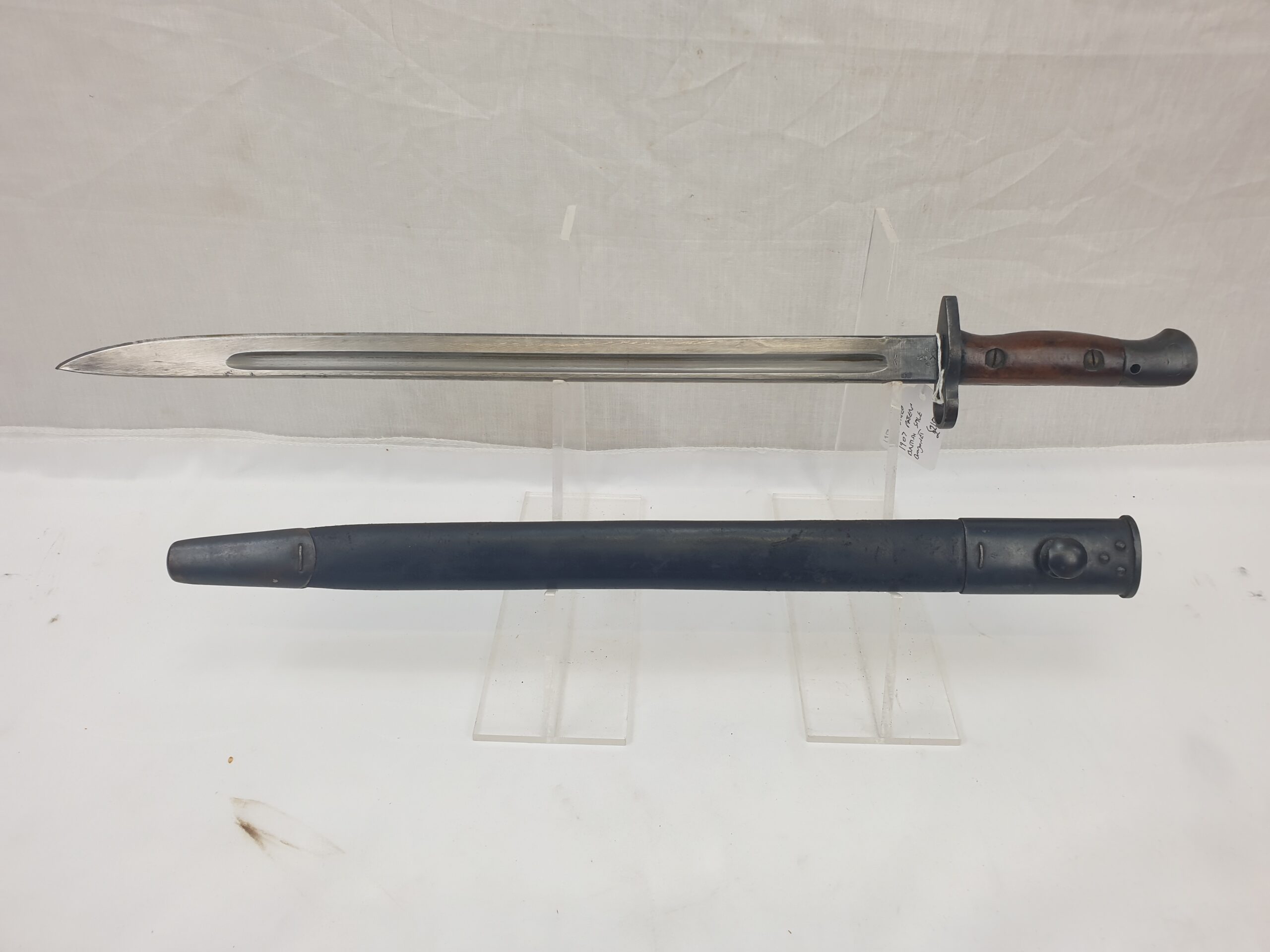 November 1917 Dated 1907 Pattern Bayonet & Scabbard by Sanderson