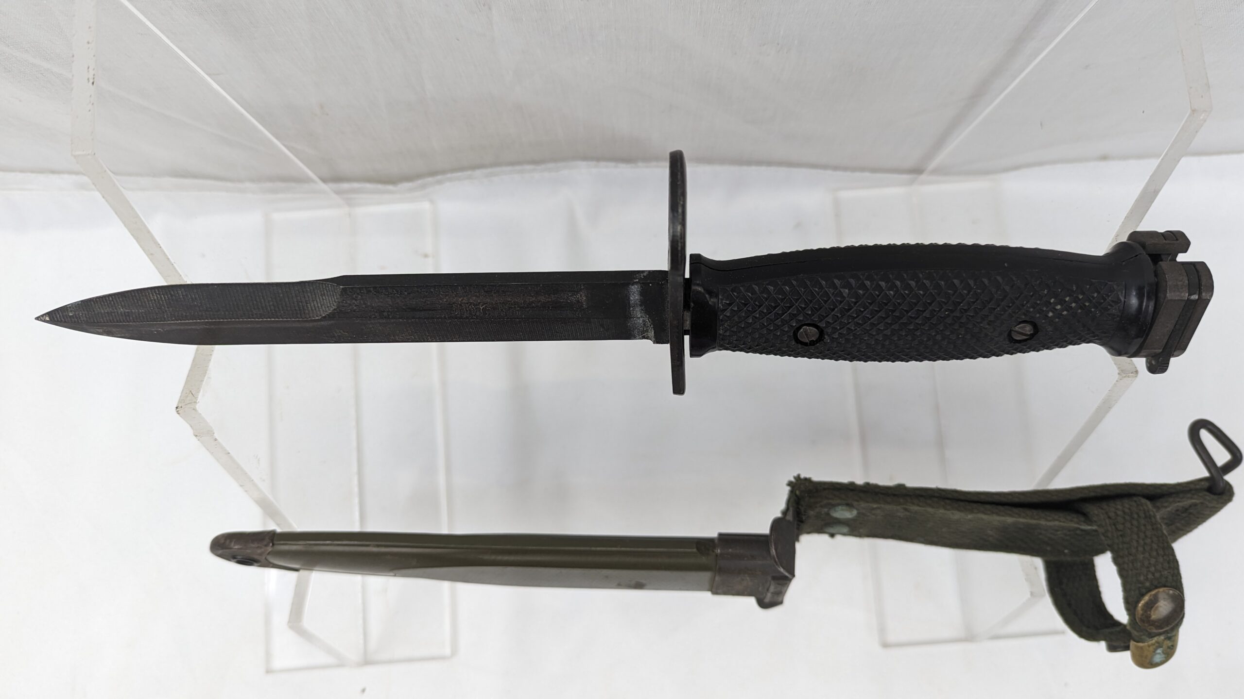 Vietnam War period U.S. M8A1 PWH Bayonet and Scabbard - Image 6