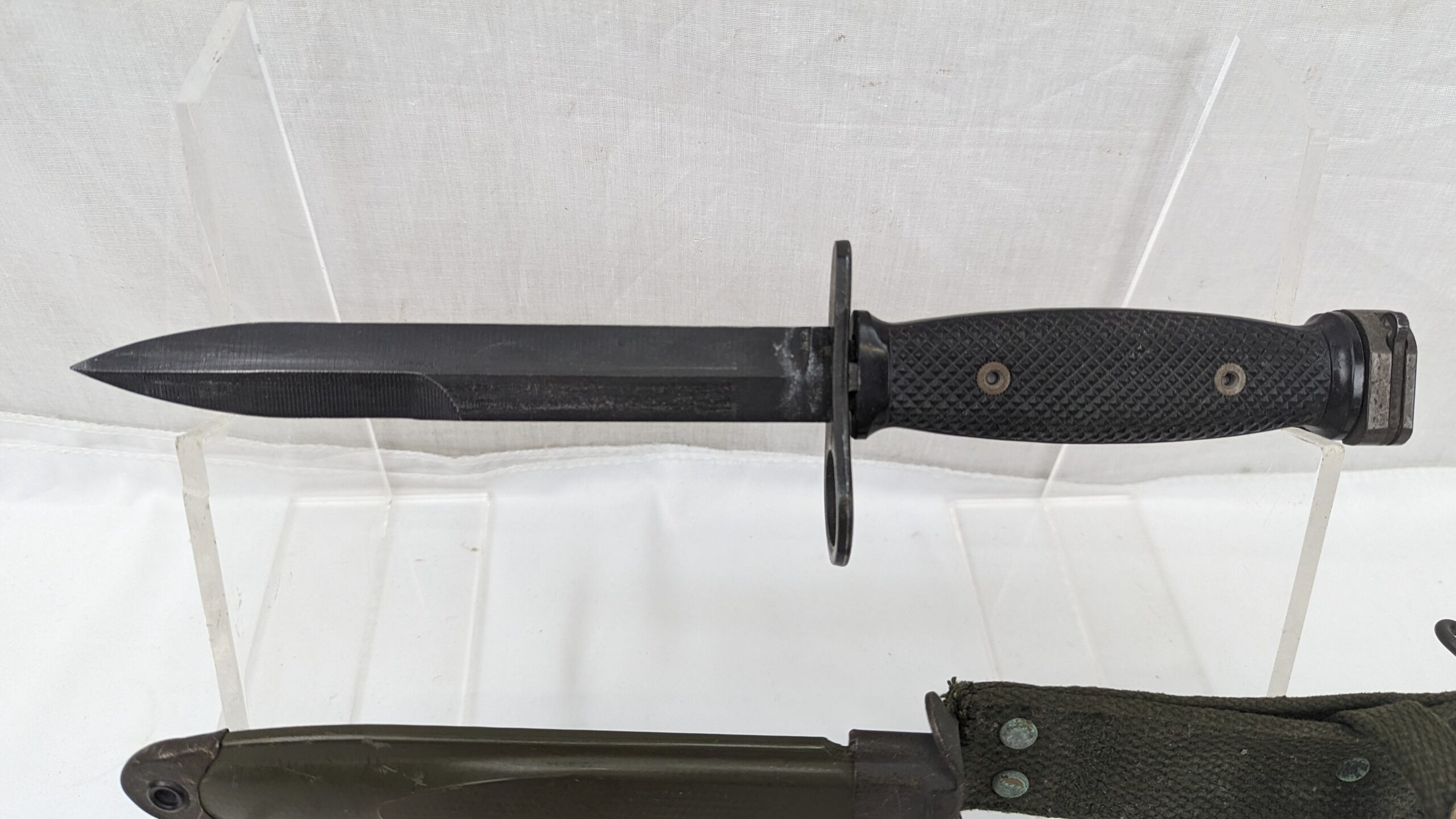 Vietnam War period U.S. M8A1 PWH Bayonet and Scabbard - Image 7