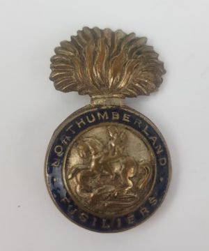 WW1 Northumberland Fusiliers Sweetheart Badge