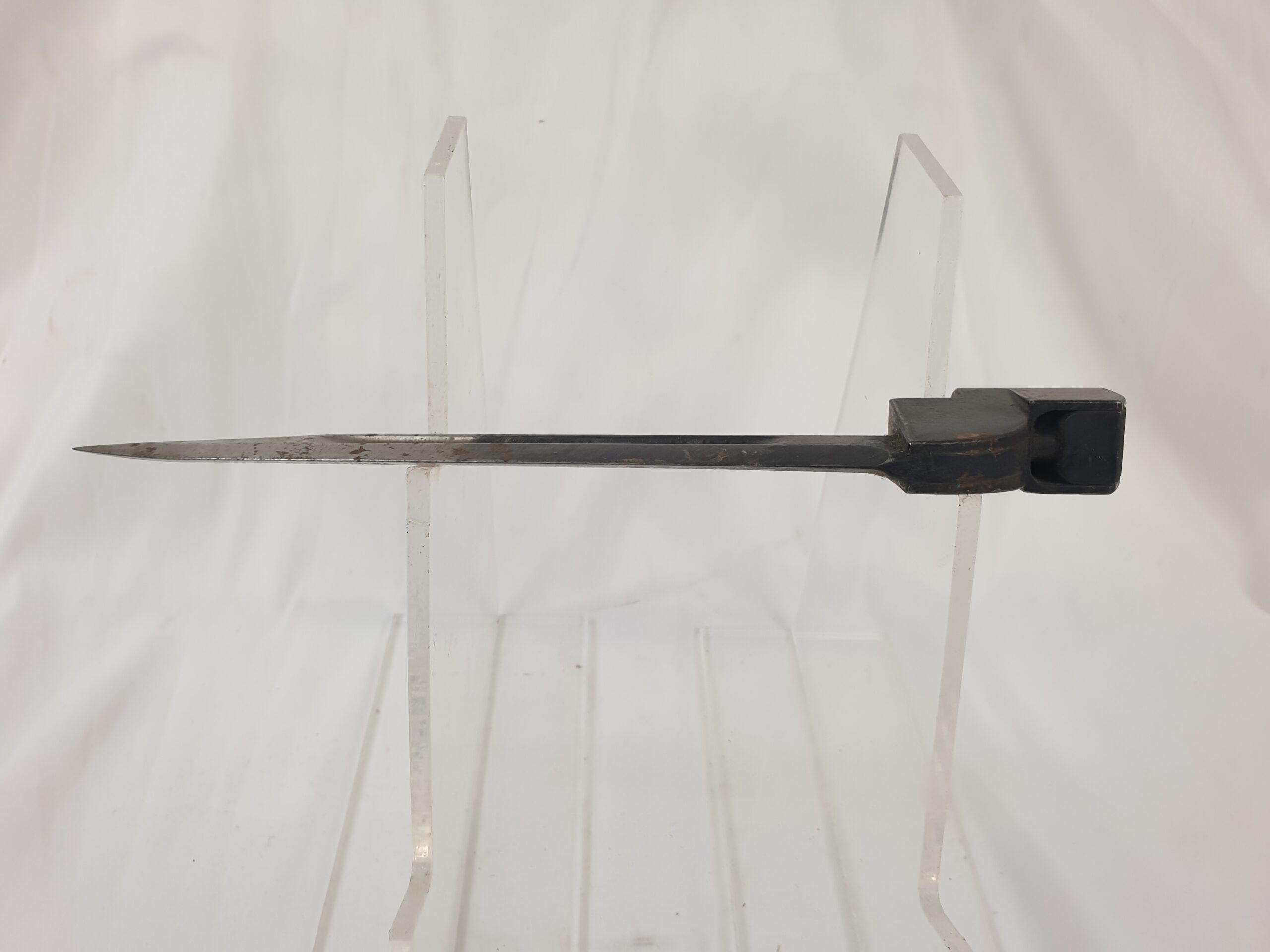 WW2 British Knife Bayonet for the No4 Enfield Rifle - Image 3