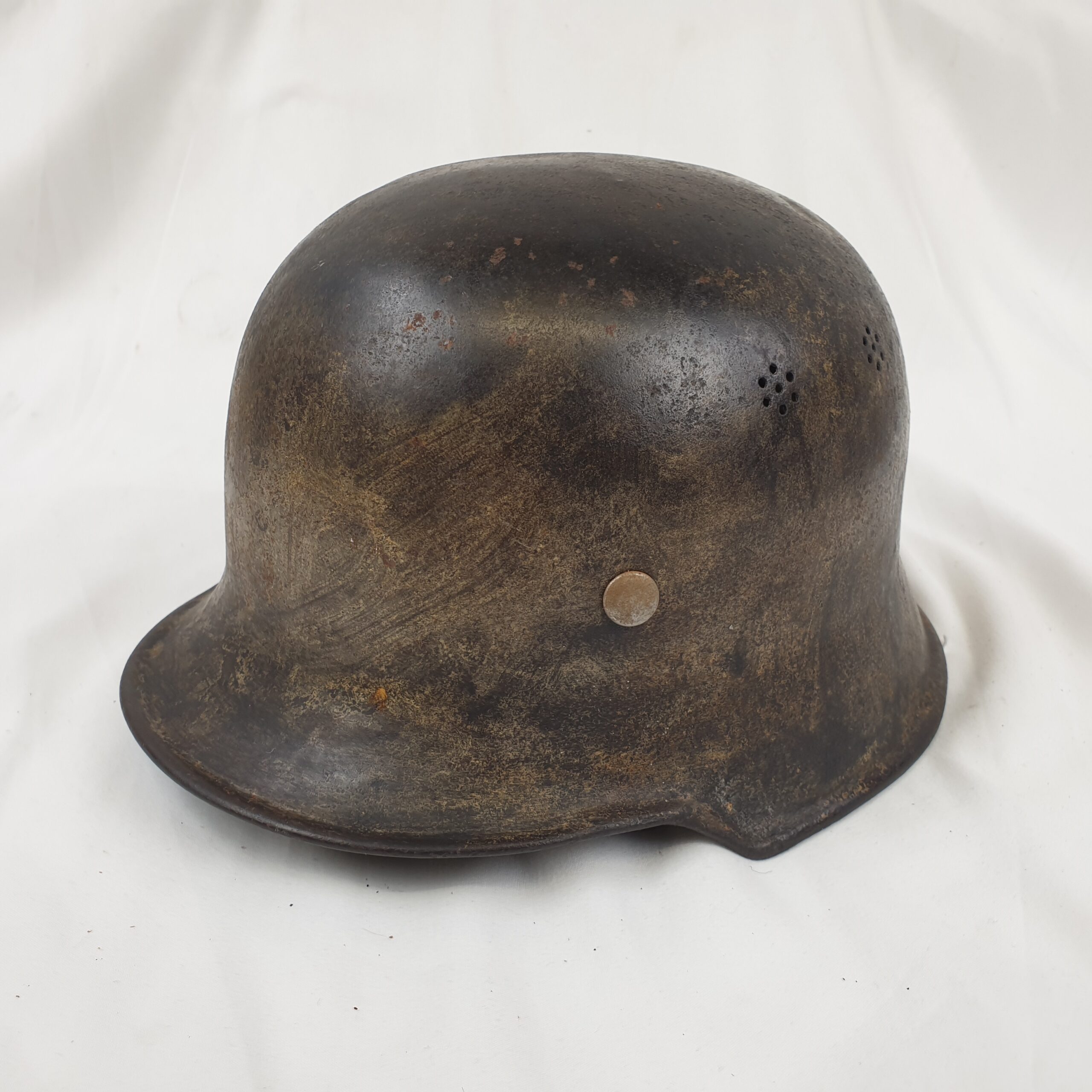 WW2 Era German M34 Helmet with replacement liner - Image 3