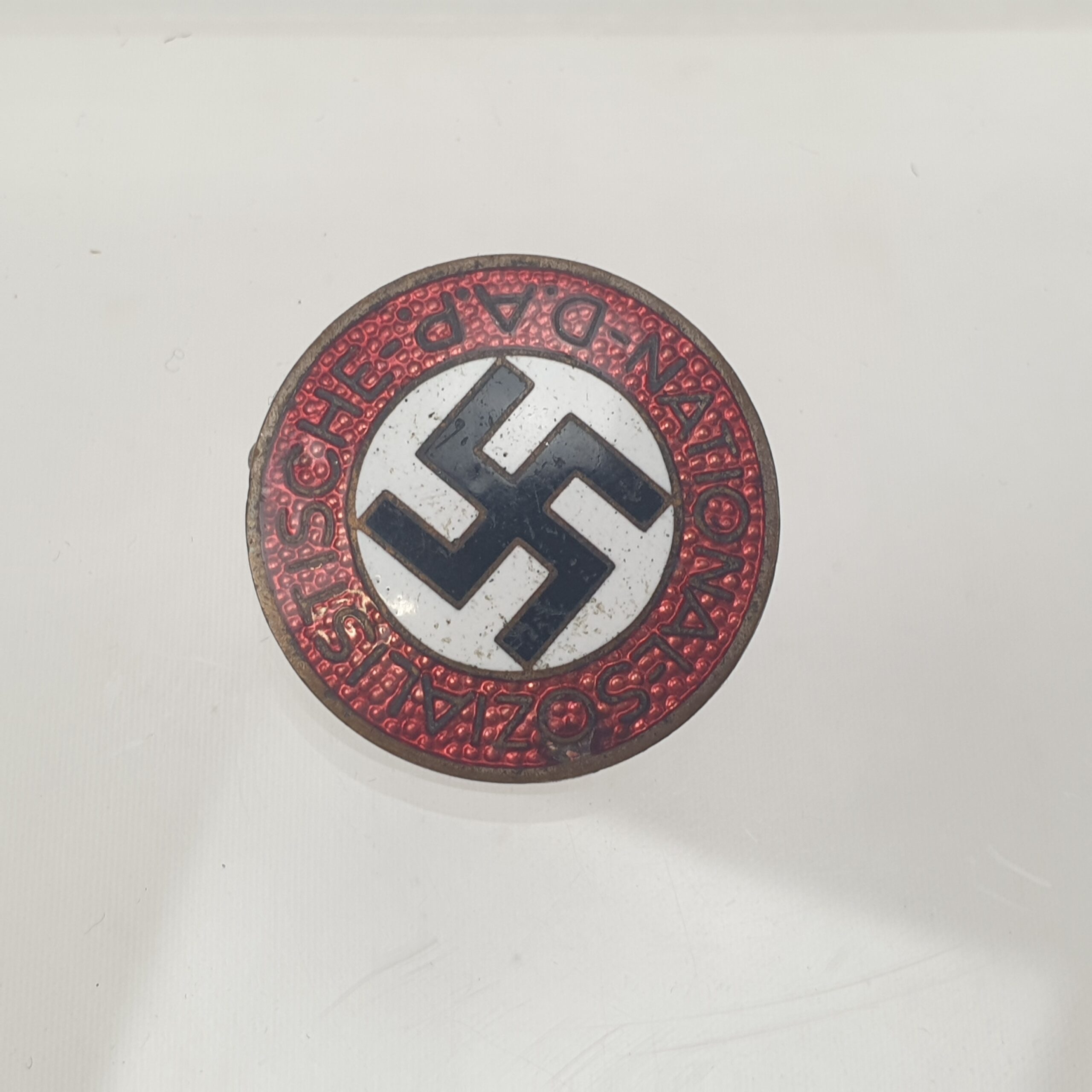 WW2 German NSDAP Badge