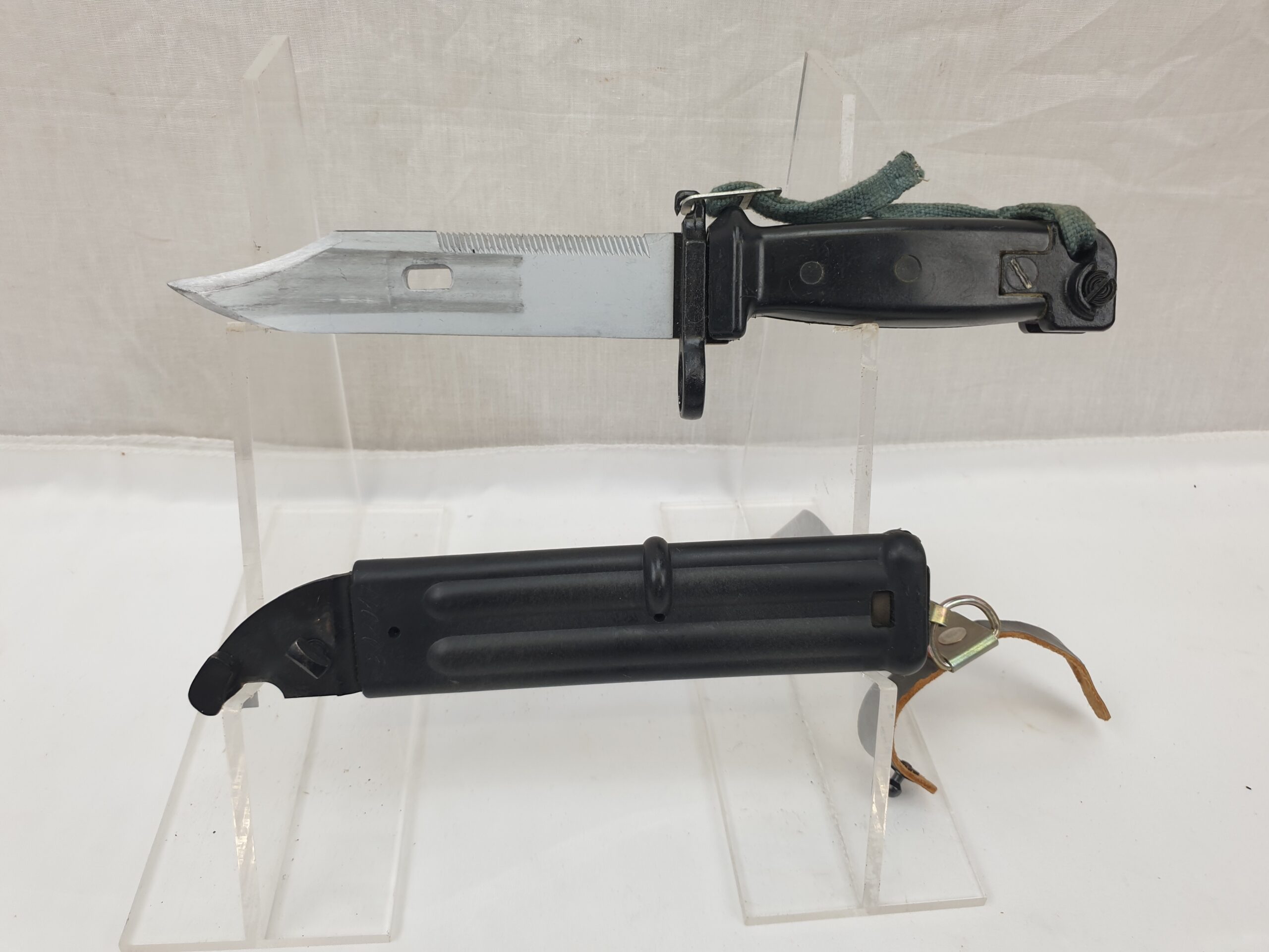 AK47 Bayonet with Scabbard and Straps