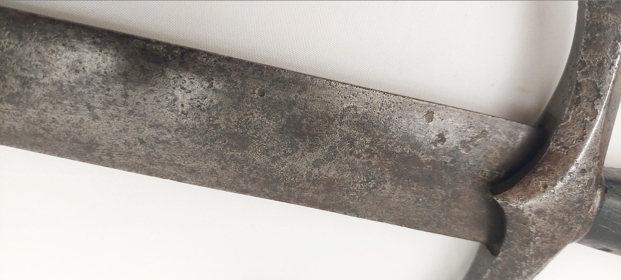 c1600 North European Horsemans Sword - Image 8
