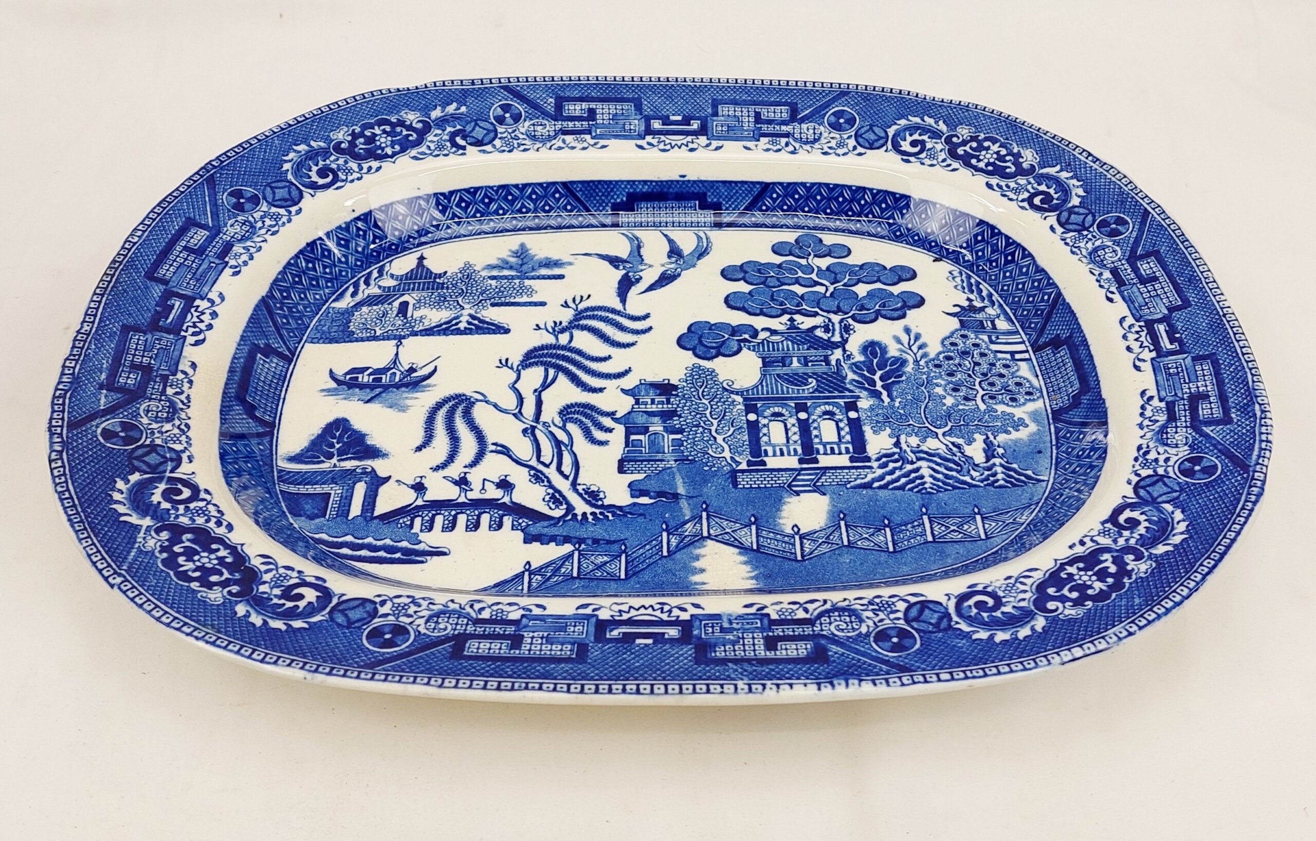1890s Ridgeway Semi-Porcelain Willow Pattern Meat Dish - Image 2